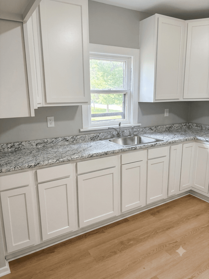 Norton House: 4028 Harper Avenue