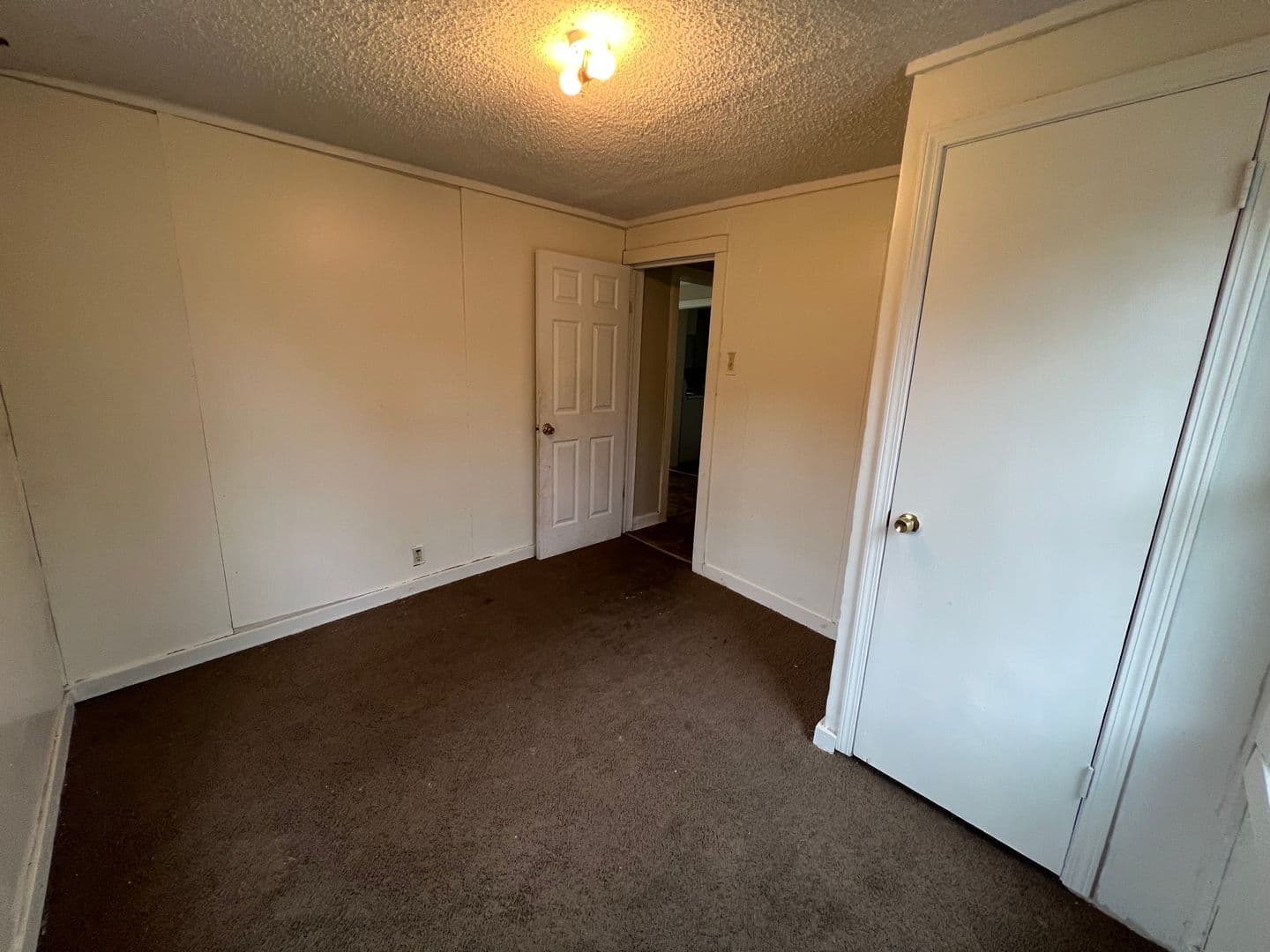 Lafayette House: 311 Short St