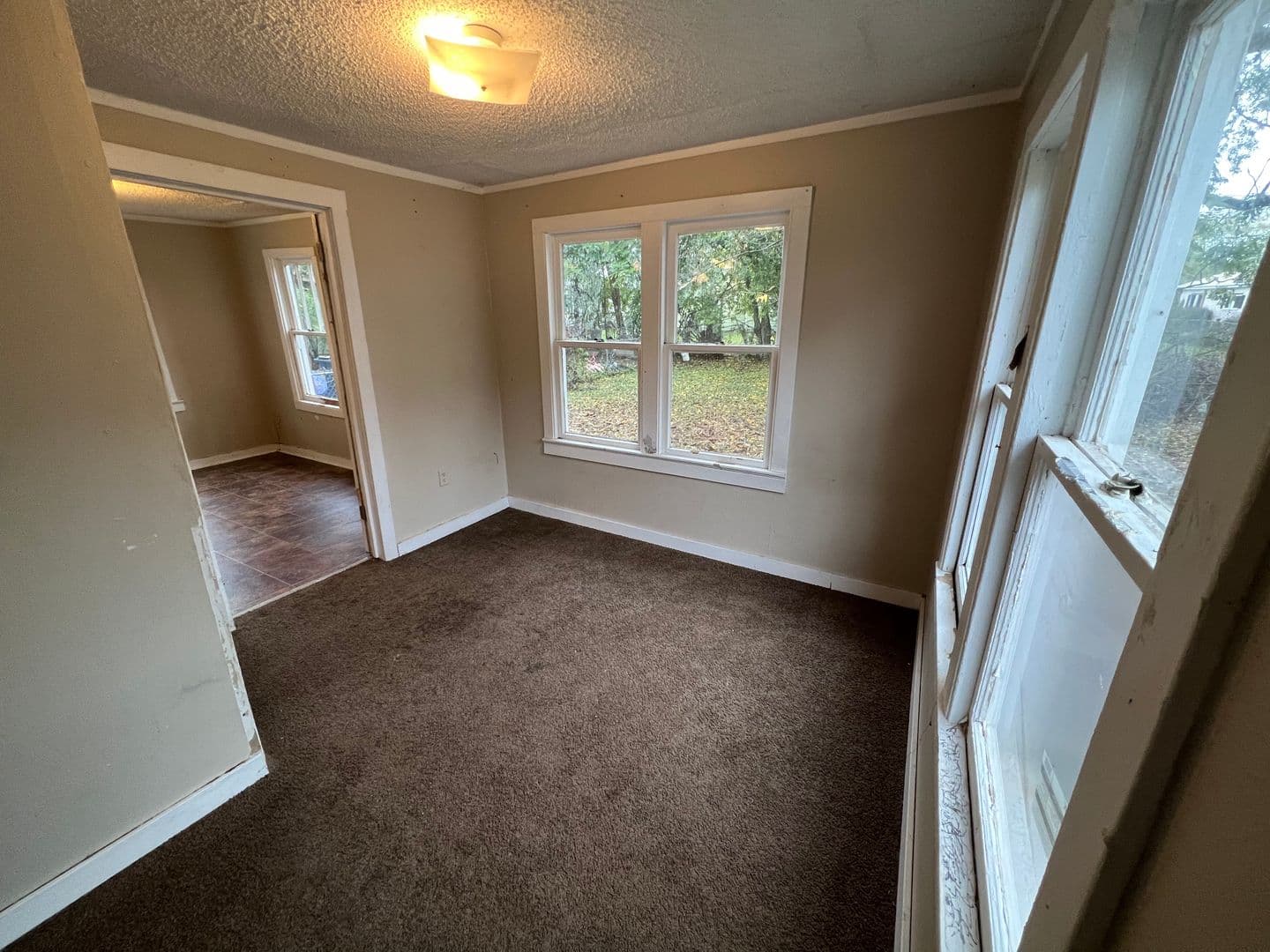 Lafayette House: 311 Short St