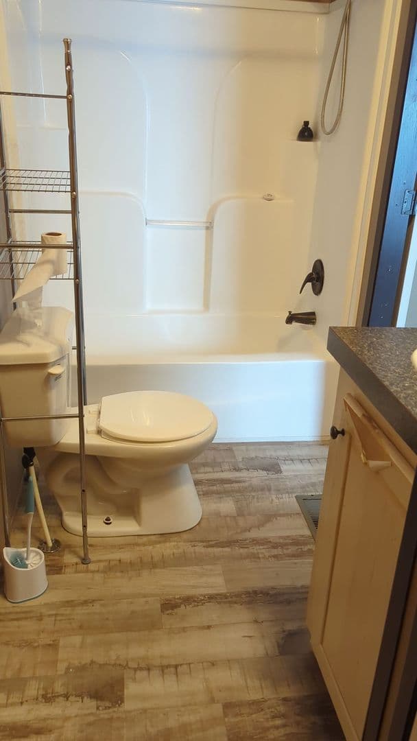Breaux Bridge Apartment: 1118 Melvin Dupuis Rd