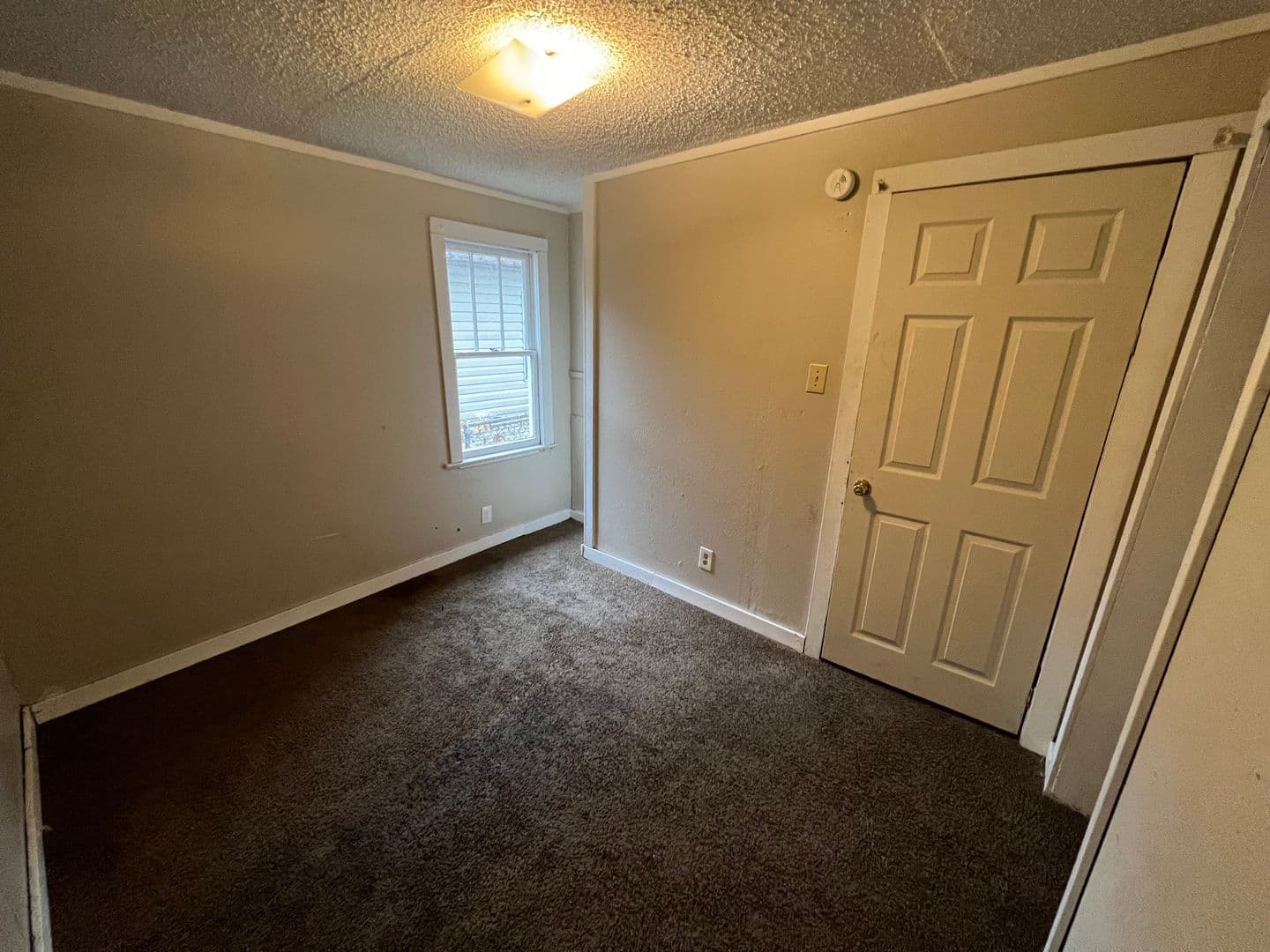 Lafayette House: 311 Short St