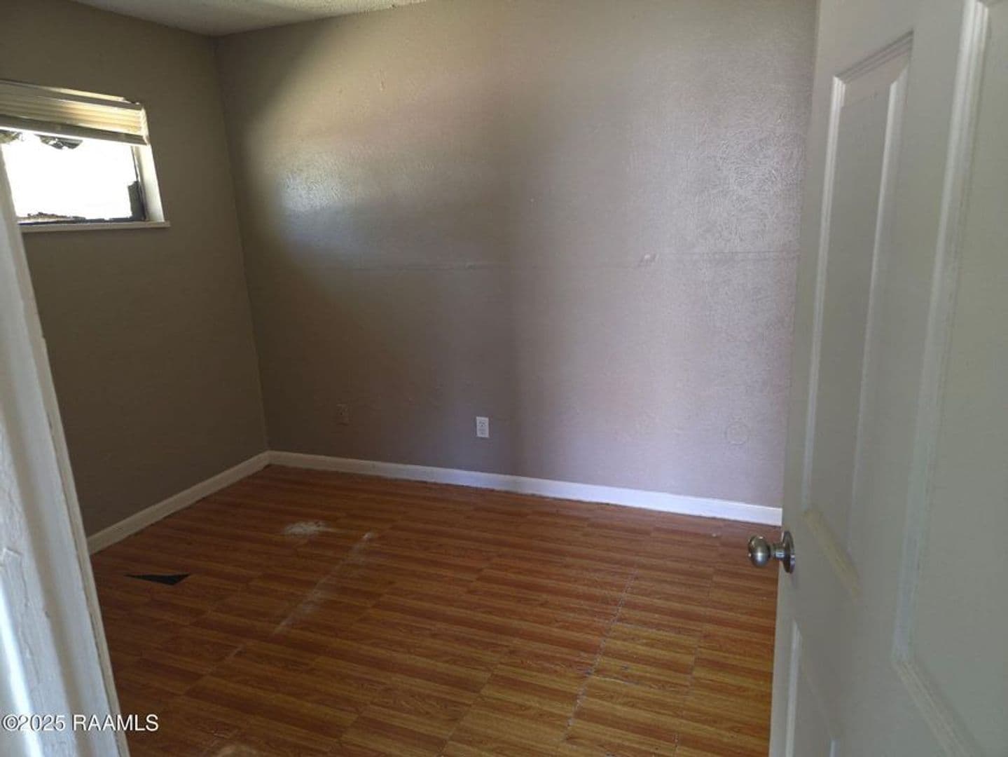 Duson Apartment: 118 N Marigny Circle