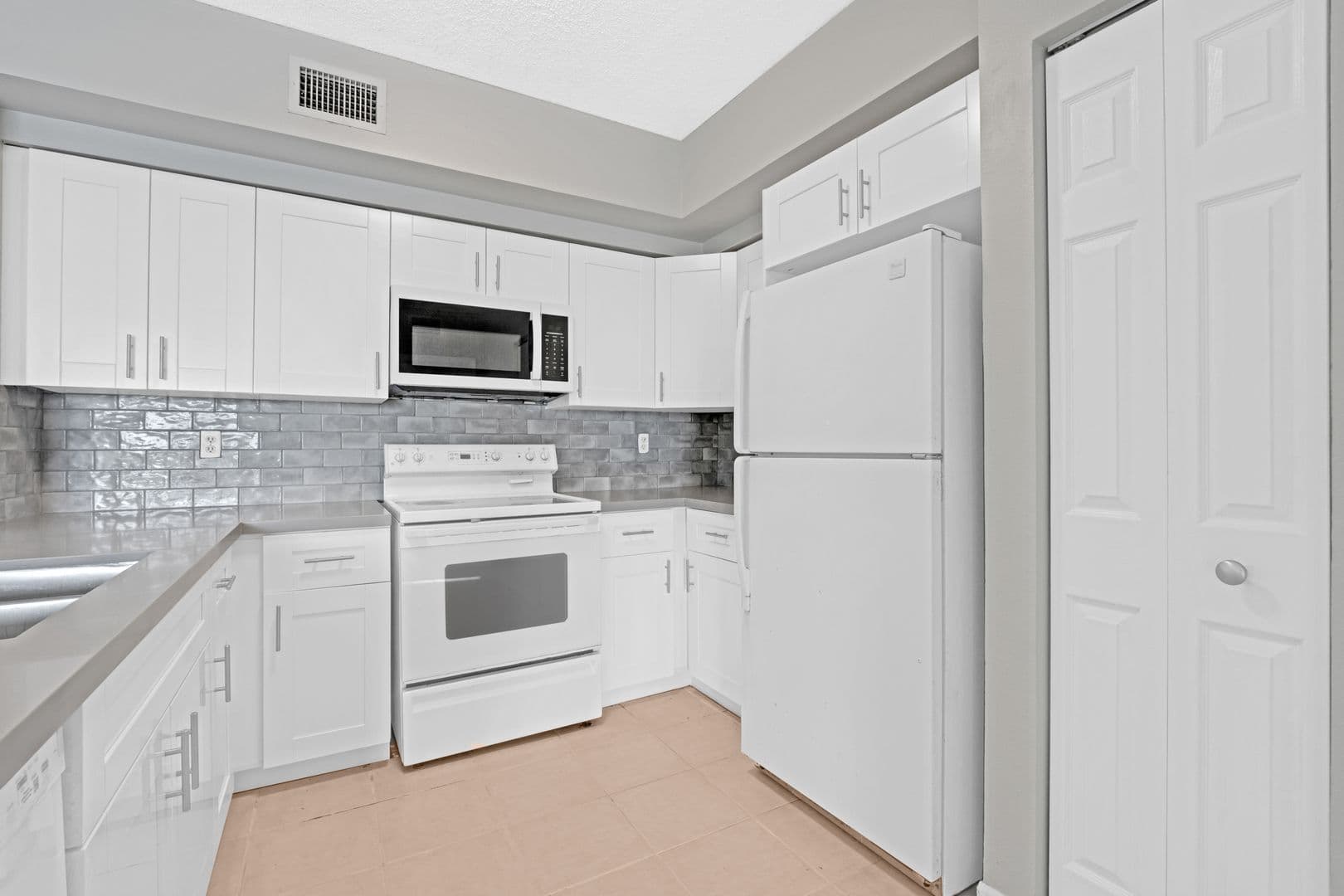 Miramar Condo: 2120 W Preserve Way Apt 306