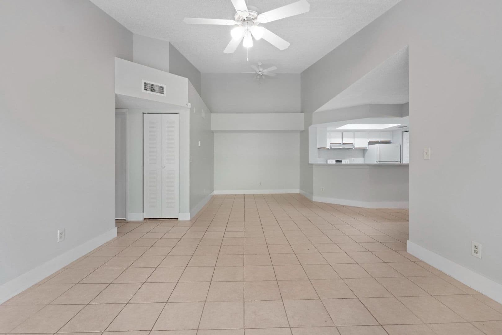 Coral Springs Condo: 9166 W Atlantic Blvd #1636