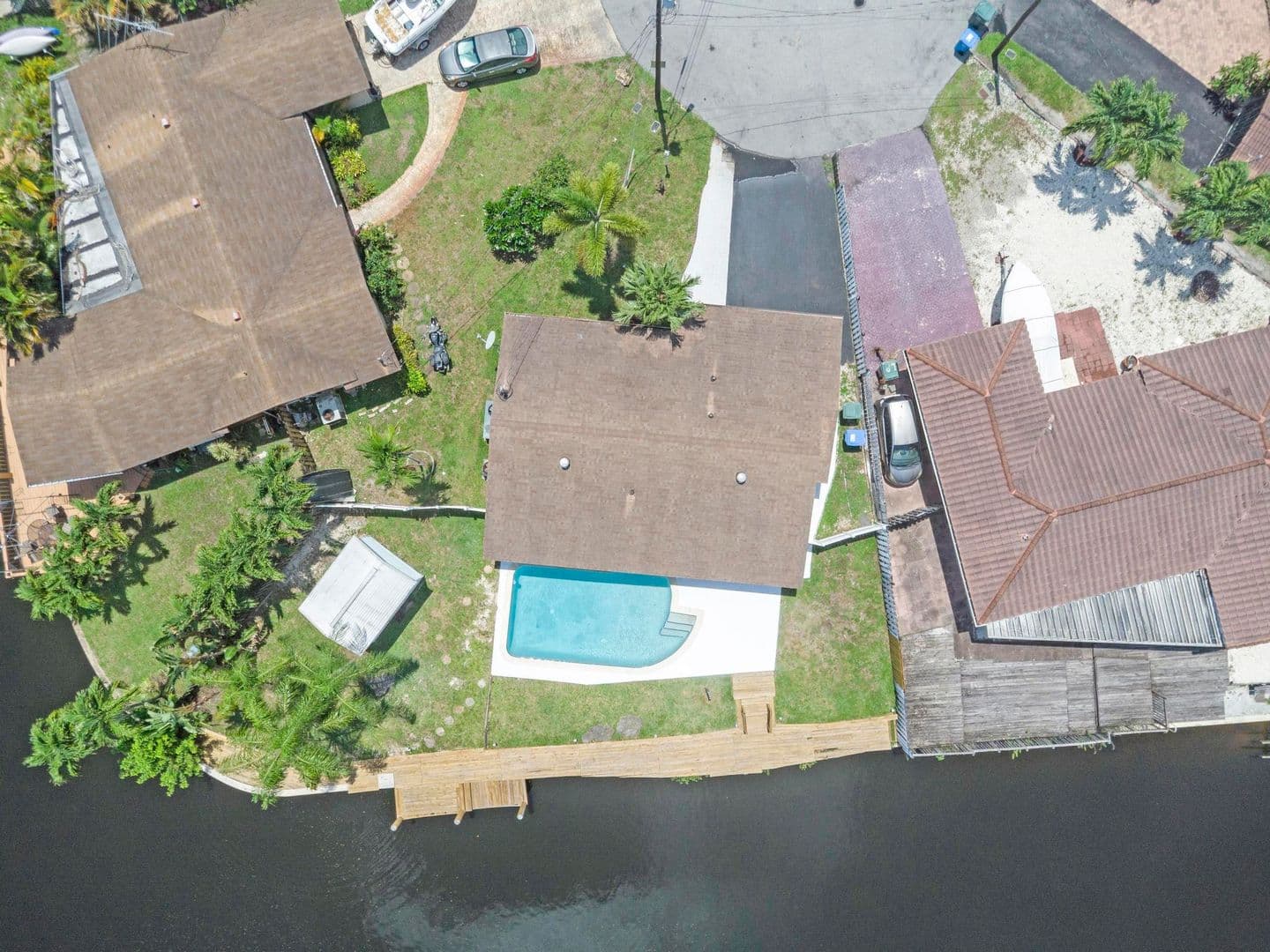 Oakland Park House: 1820 NW 33Rd ST