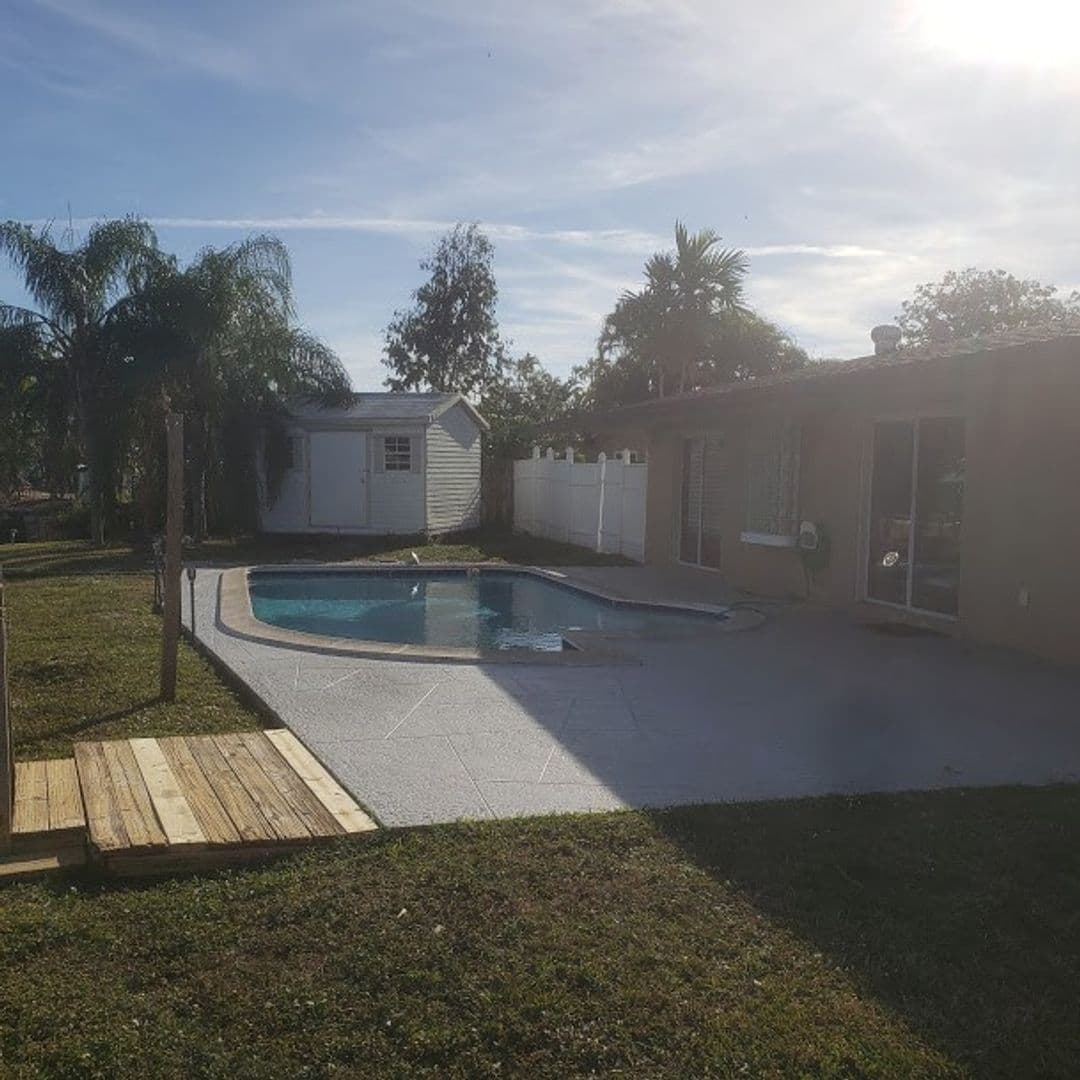 Oakland Park House: 1820 NW 33Rd ST