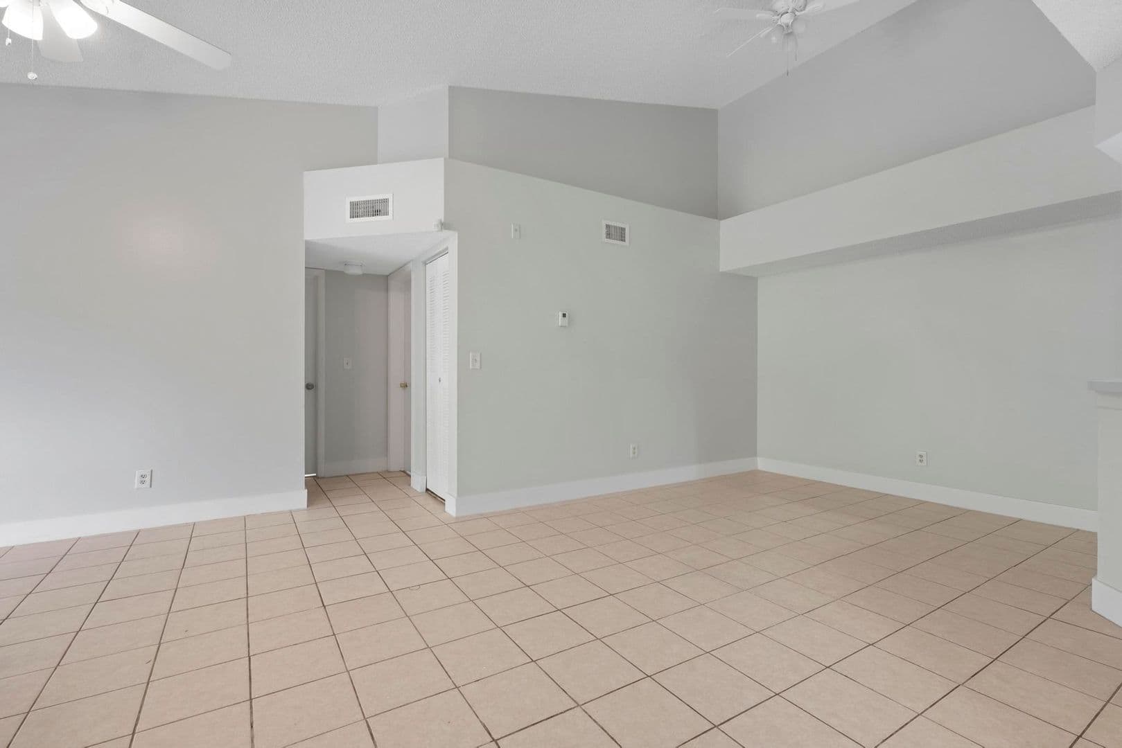 Coral Springs Condo: 9166 W Atlantic Blvd #1636