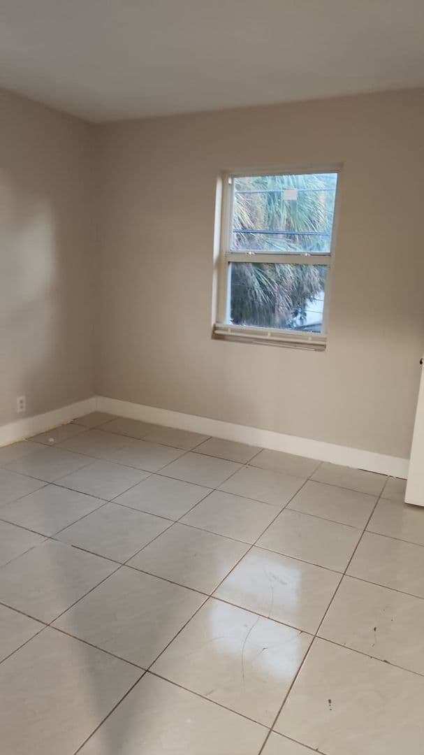 West Palm Beach Apartment: 1104 State Street