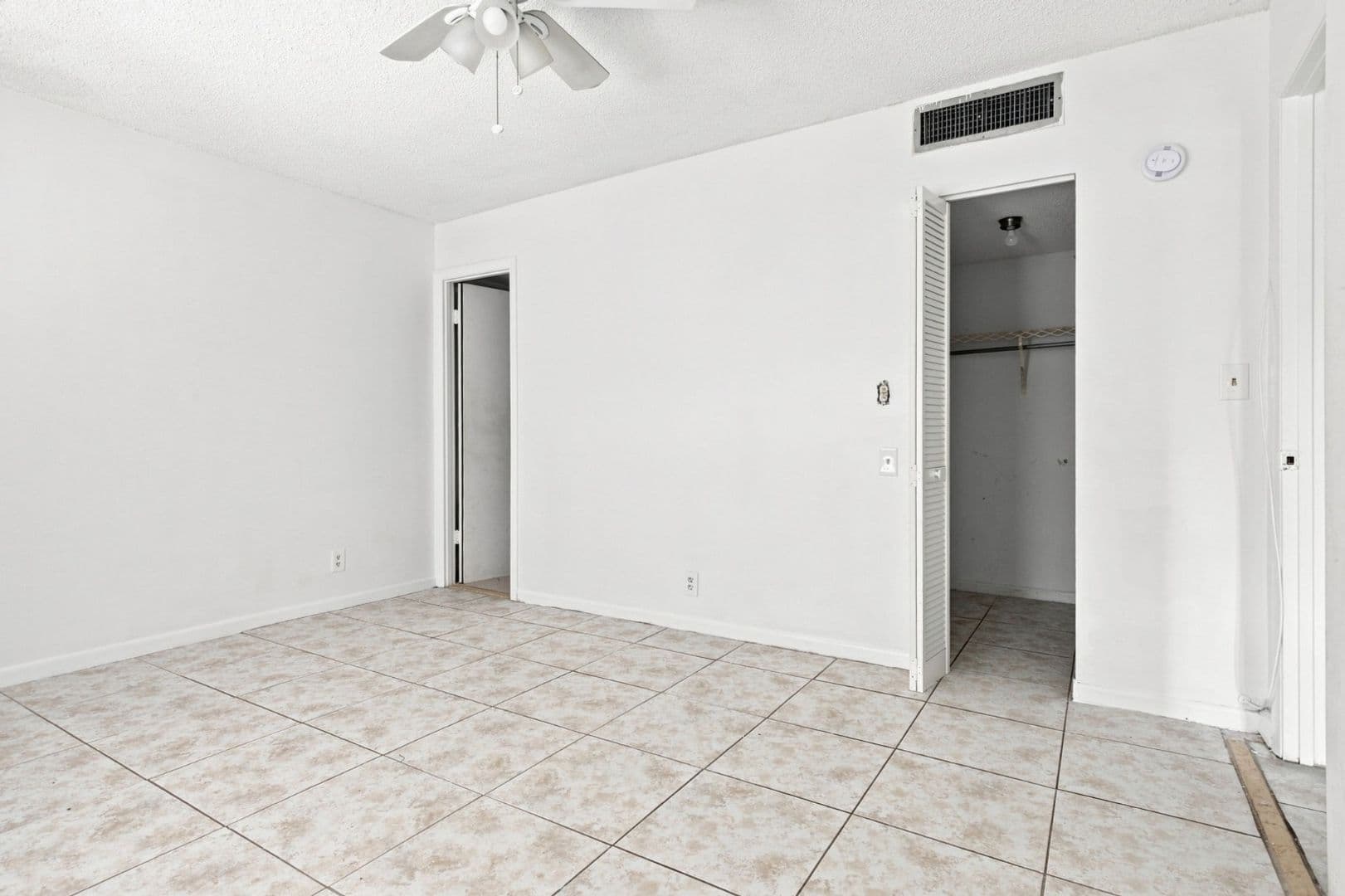 Lauderhill Condo: 3280 Spanish Moss Ter Apt 403
