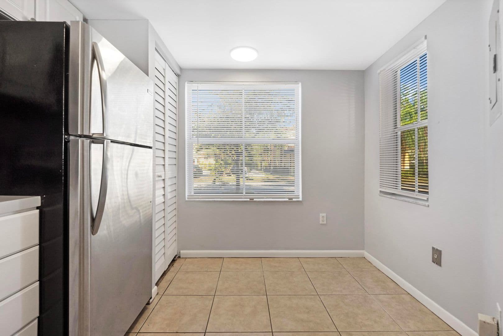 Sunrise Townhome: 4080 NW 90 Ave