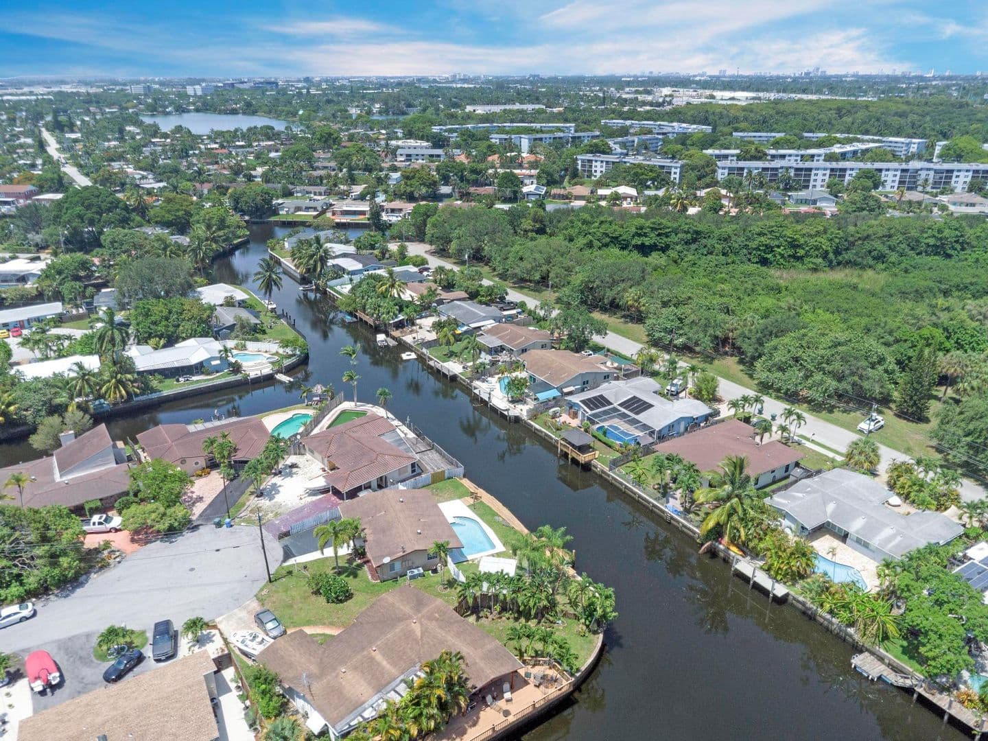 Oakland Park House: 1820 NW 33Rd ST