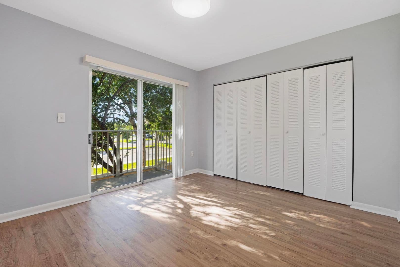 Sunrise Townhome: 4080 NW 90 Ave