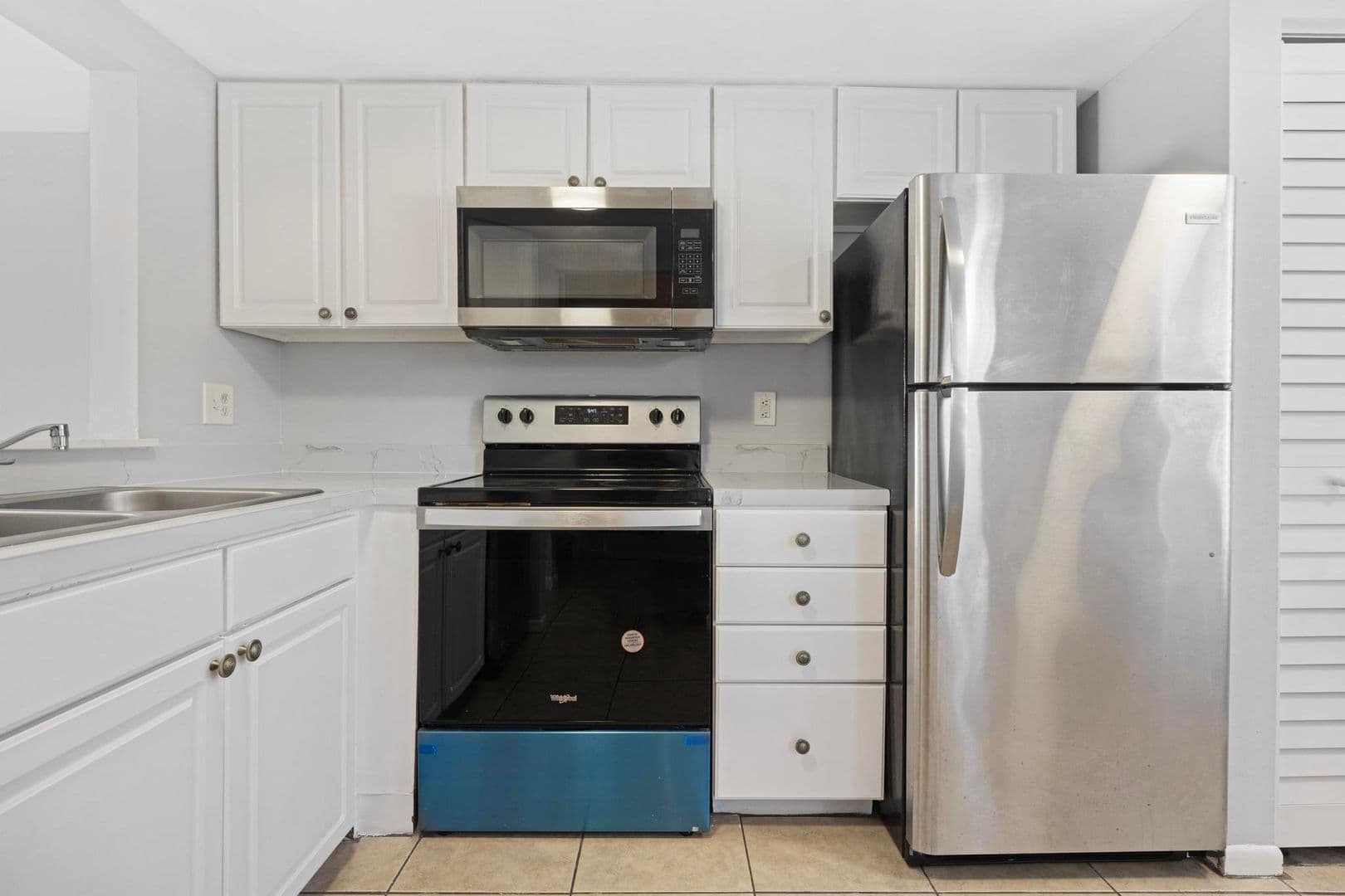 Sunrise Townhome: 4080 NW 90 Ave