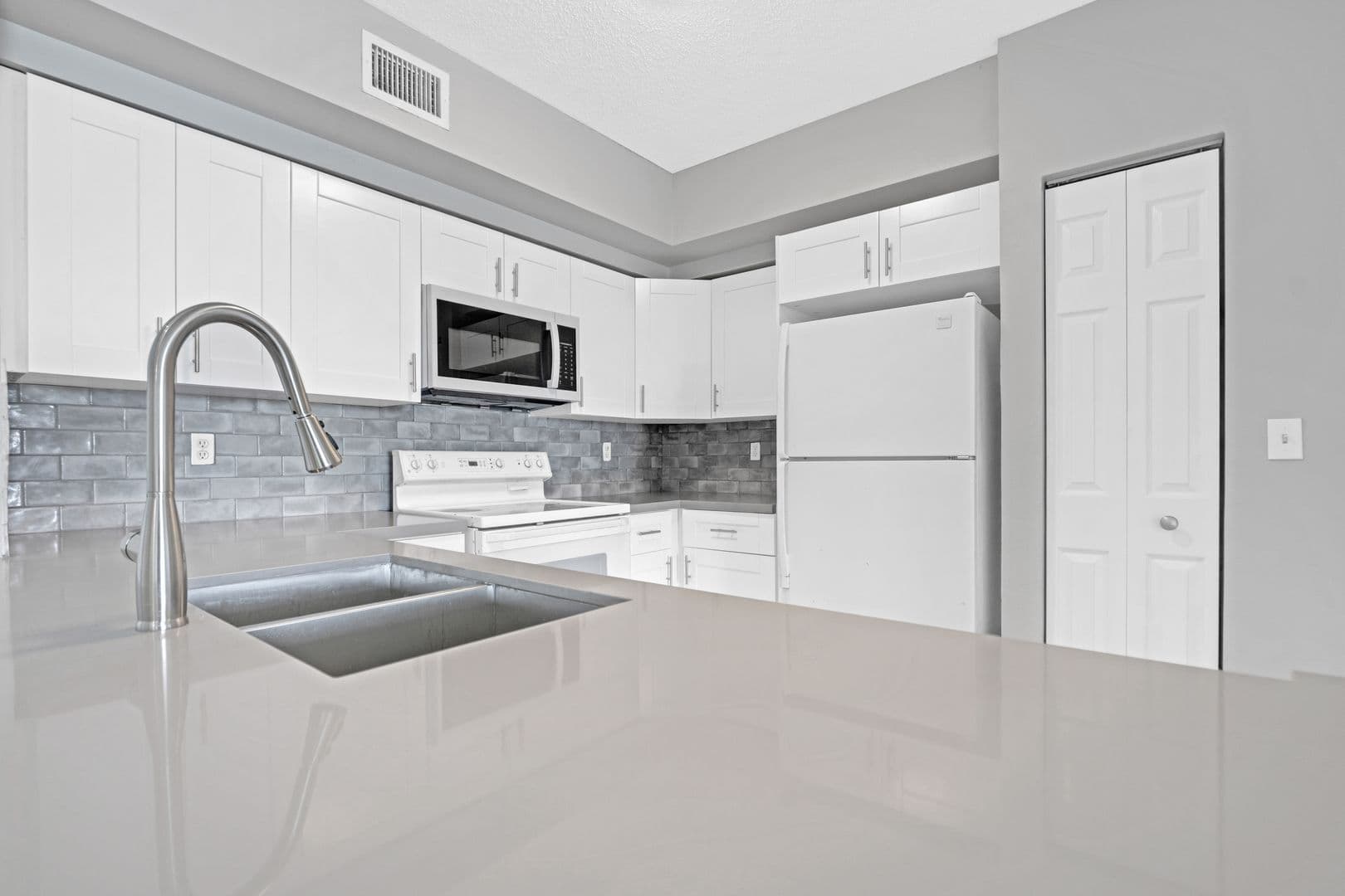 Miramar Condo: 2120 W Preserve Way Apt 306