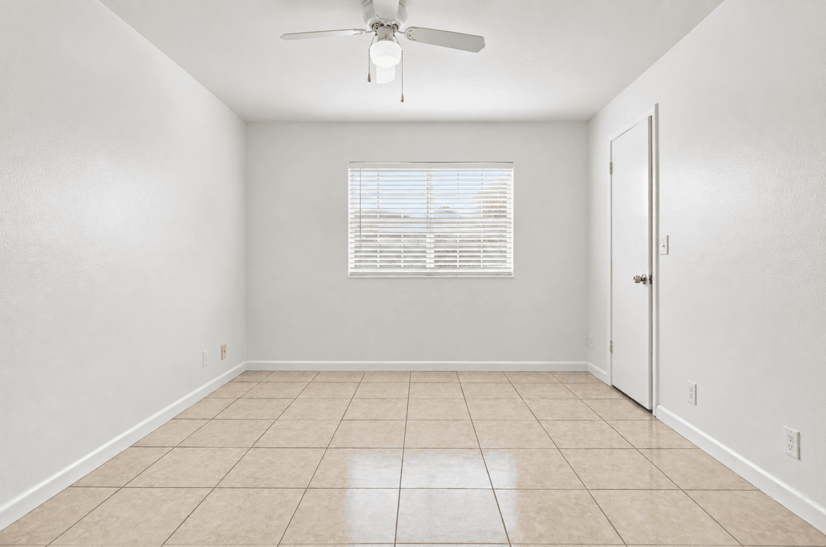 Sunrise House: 4088 NW 87 Ave
