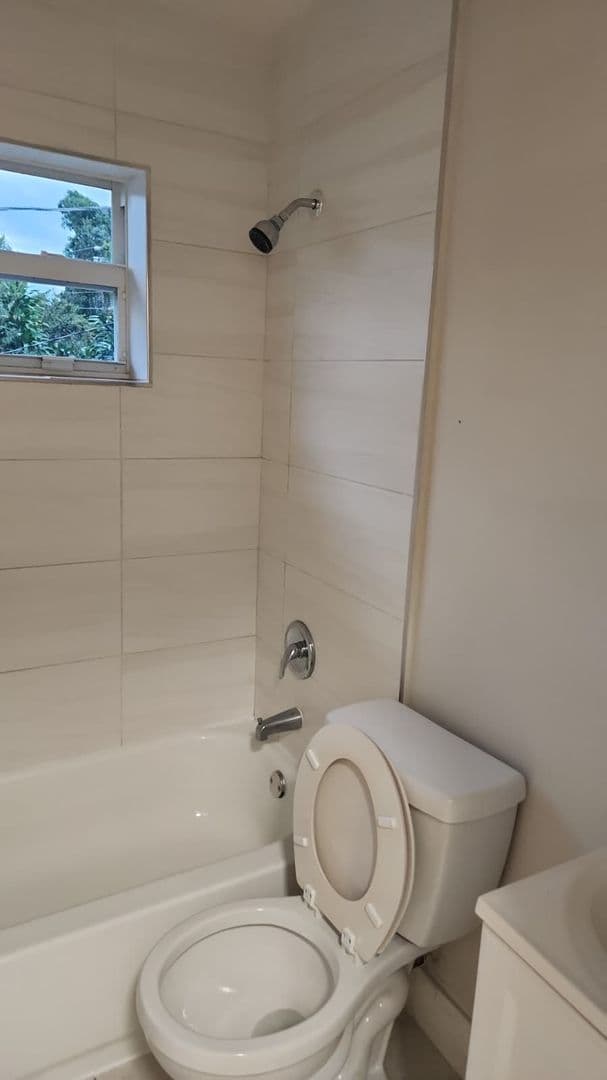 West Palm Beach Apartment: 1104 State Street