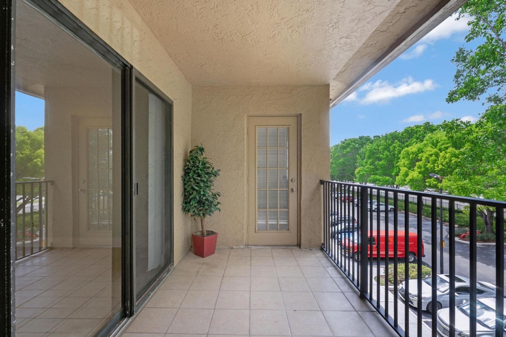 Coral Springs Condo: 9166 W Atlantic Blvd #1636
