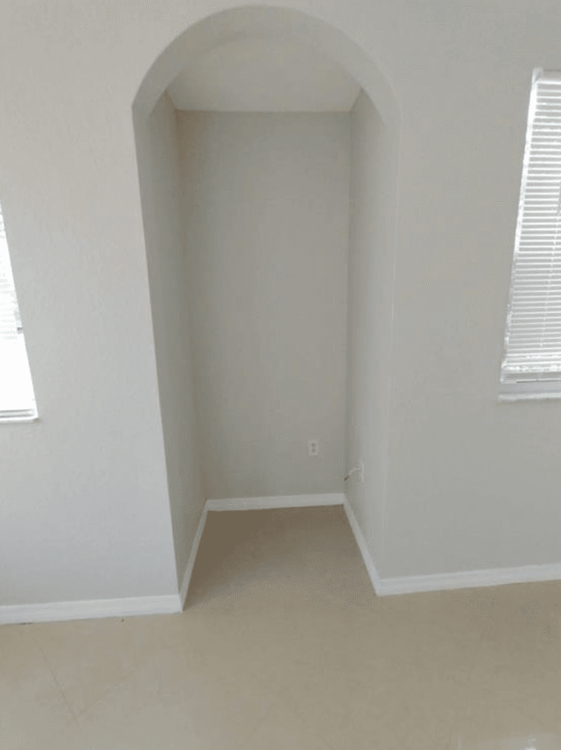North Lauderdale House: 2307 Belmont Ln