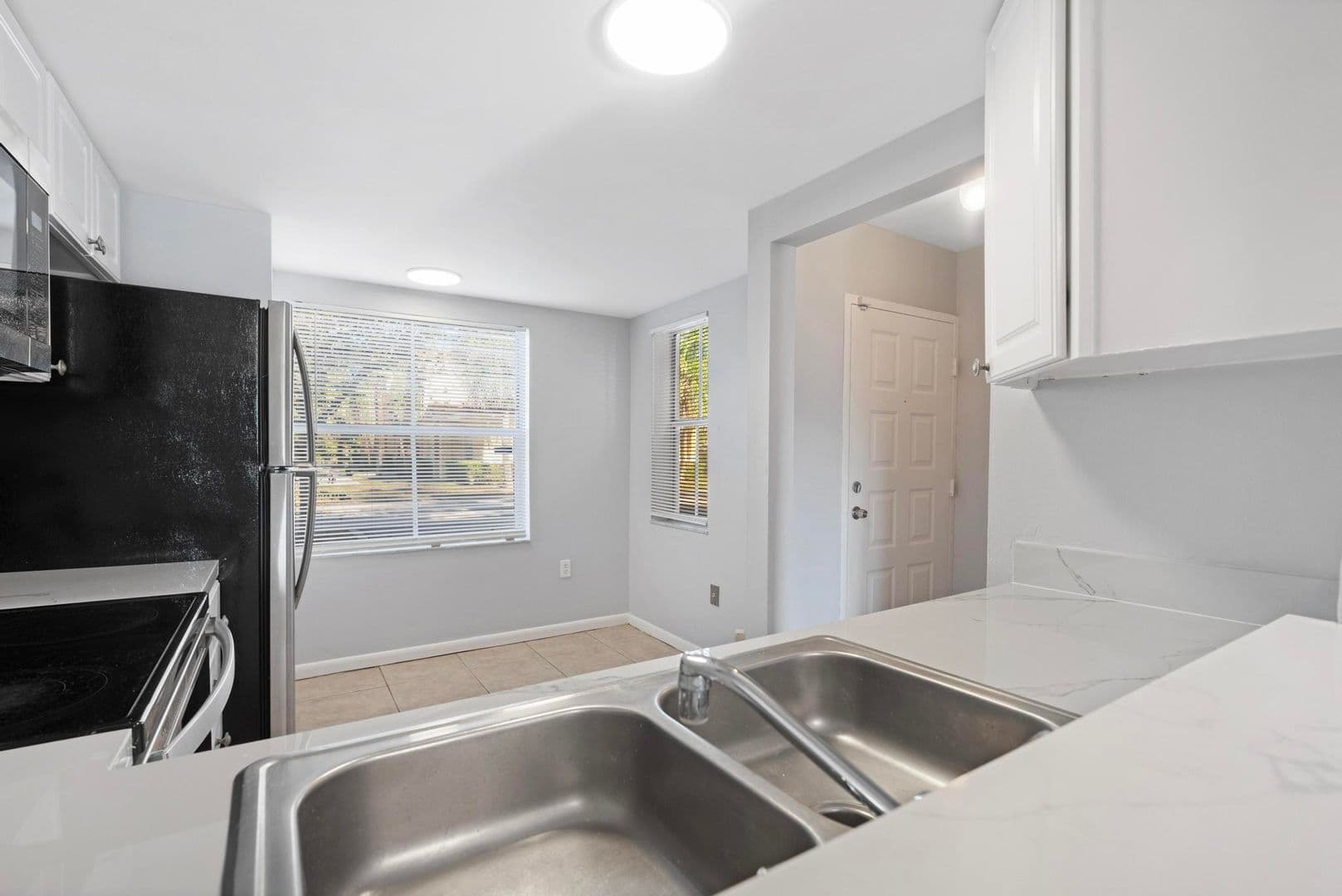 Sunrise Townhome: 4080 NW 90 Ave