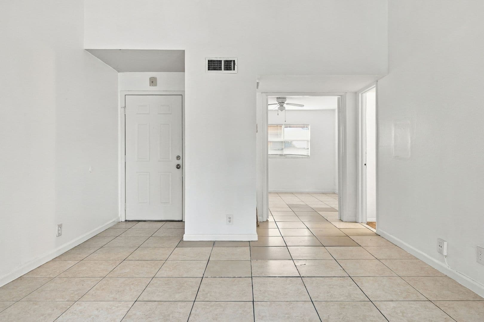 Sunrise House: 4088 NW 87 Ave