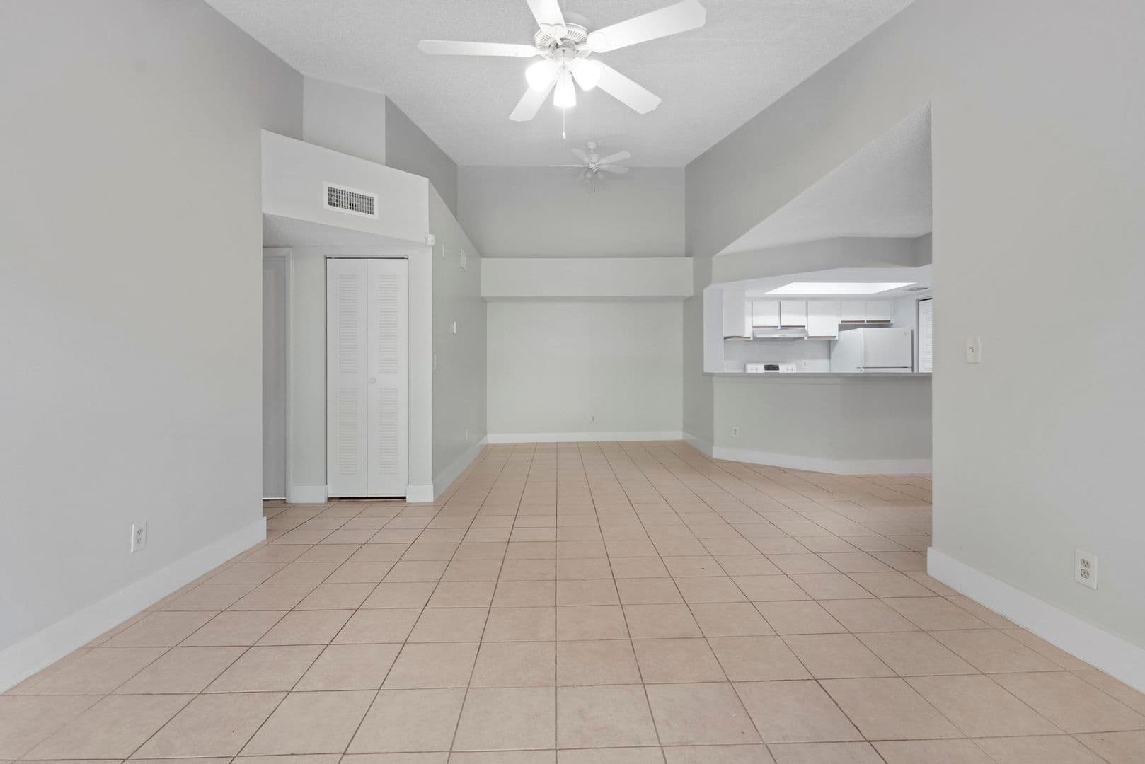 Coral Springs Condo: 9166 W Atlantic Blvd #1636