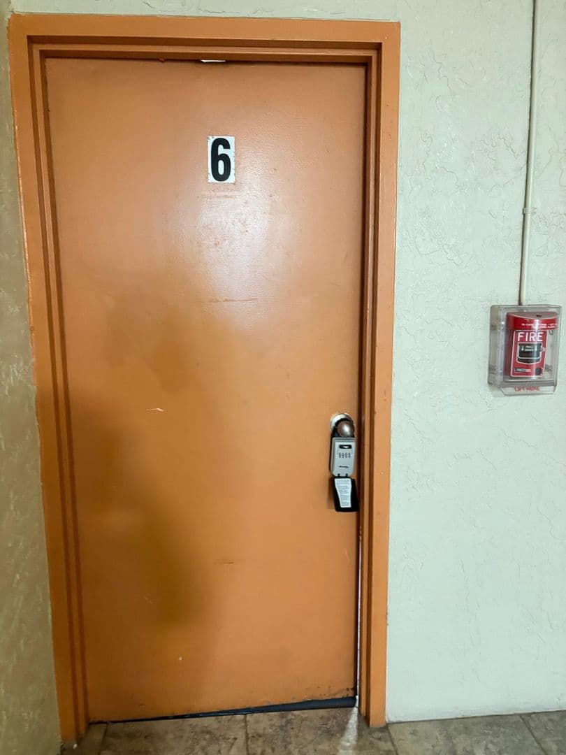 Lauderhill House: 4222 Inverrary Blvd Apt 4609