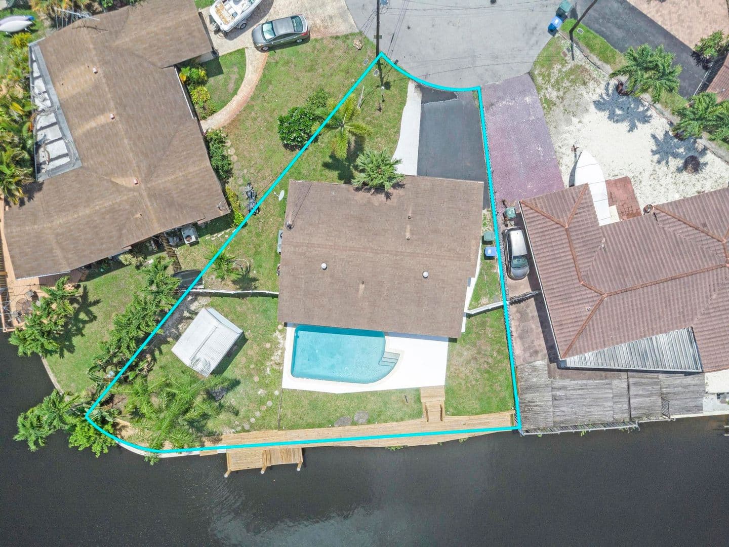Oakland Park House: 1820 NW 33Rd ST