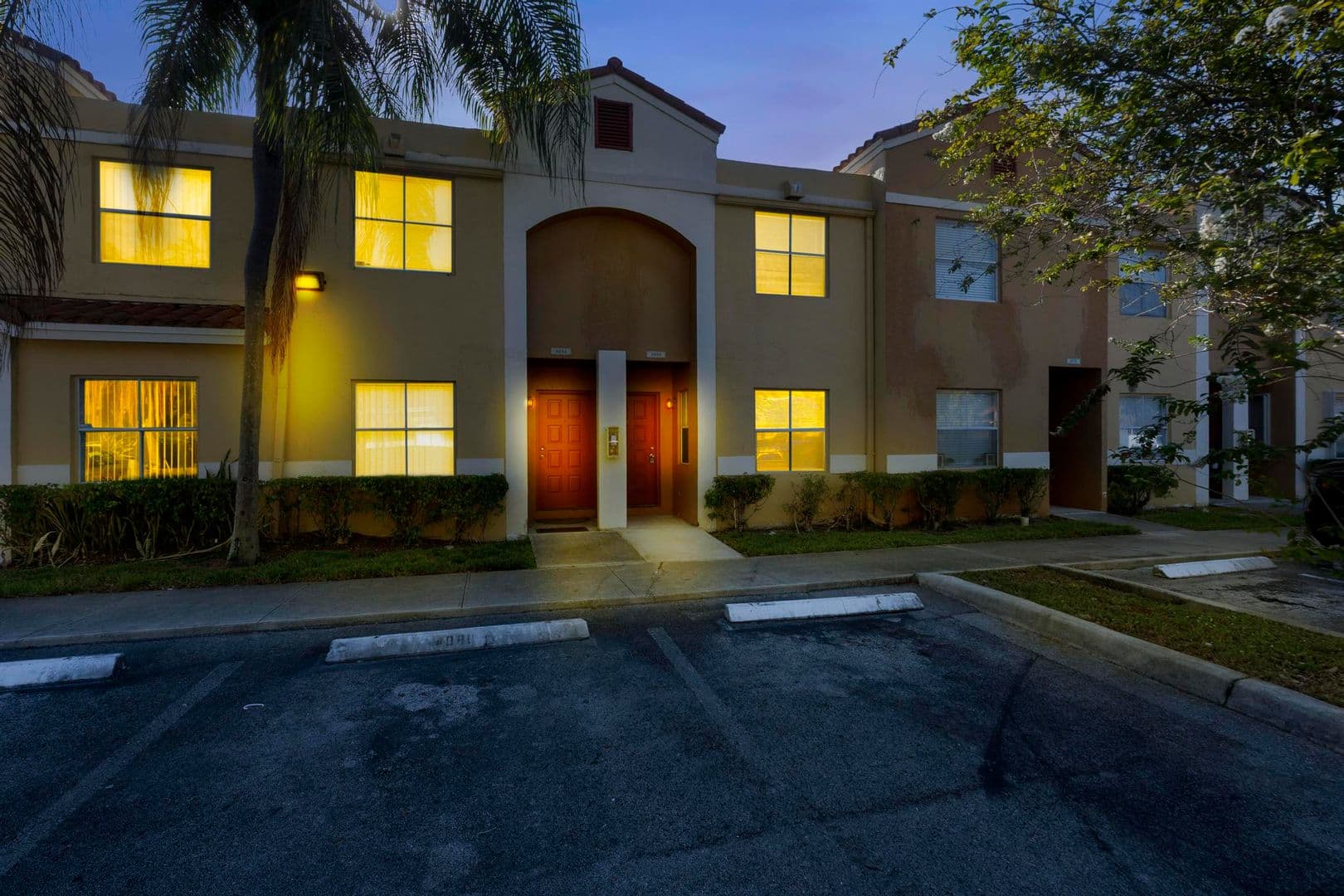 Sunrise Townhome: 4080 NW 90 Ave