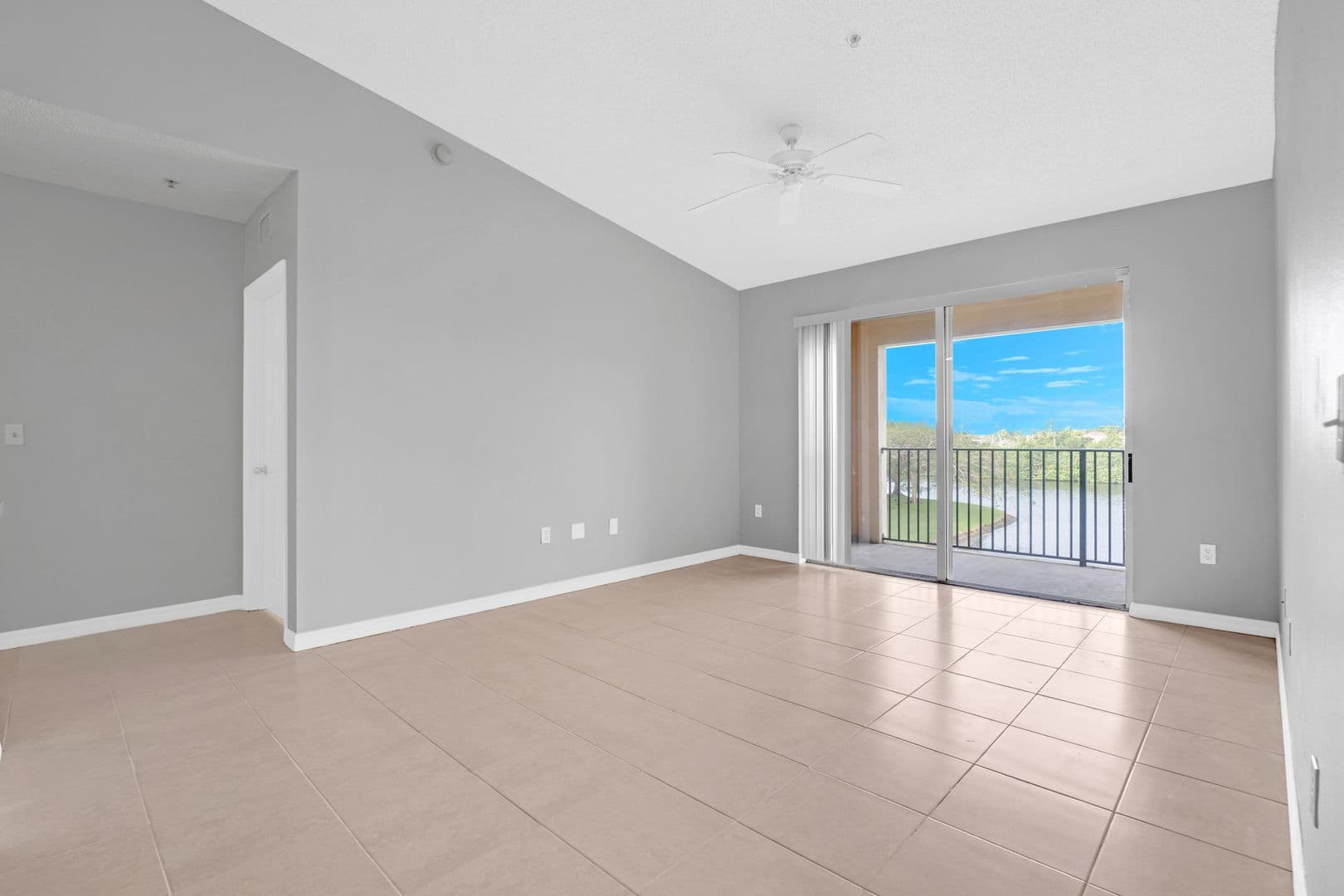 Miramar Condo: 2120 W Preserve Way Apt 306