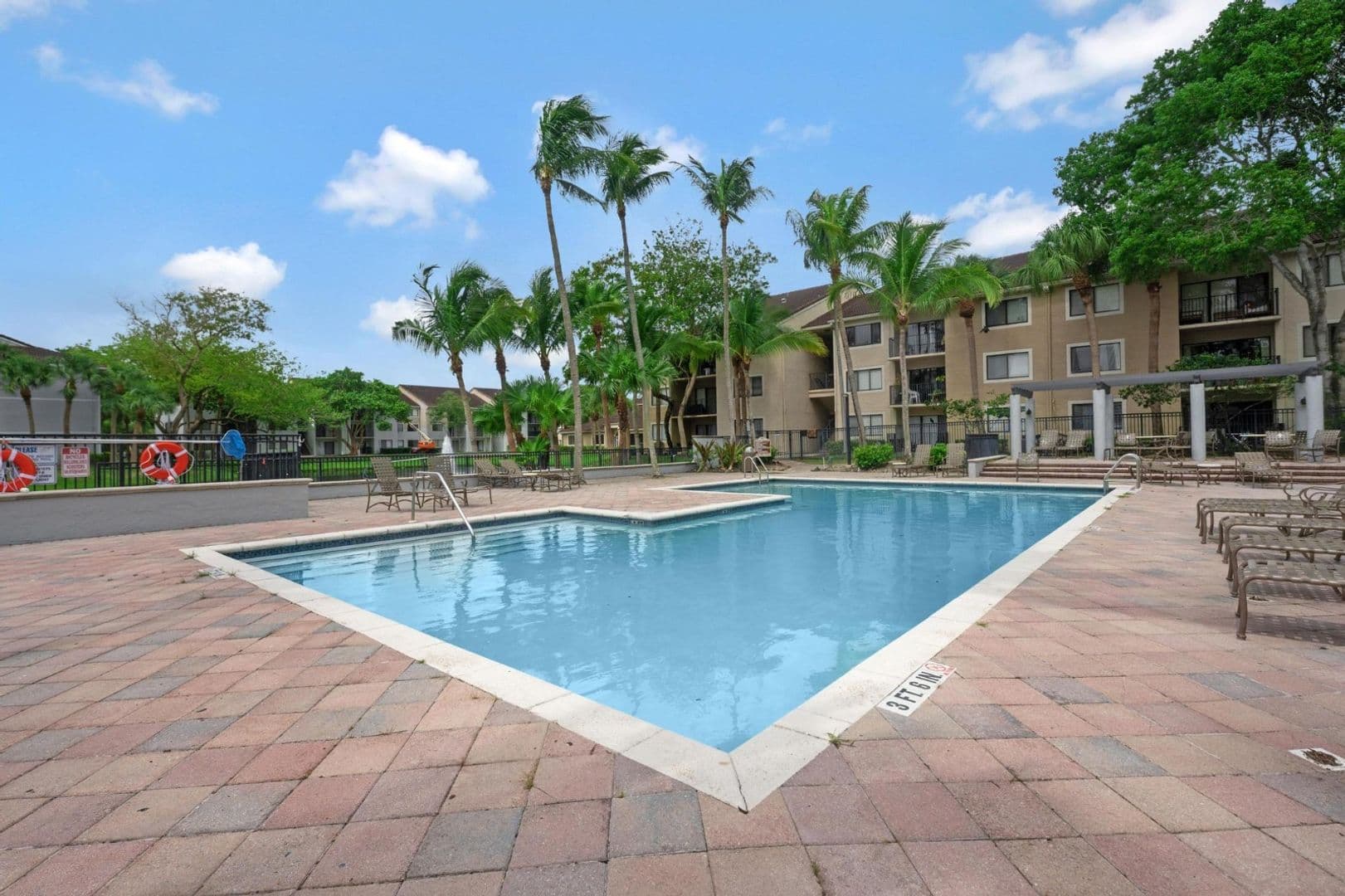 Coral Springs Condo: 9166 W Atlantic Blvd #1636