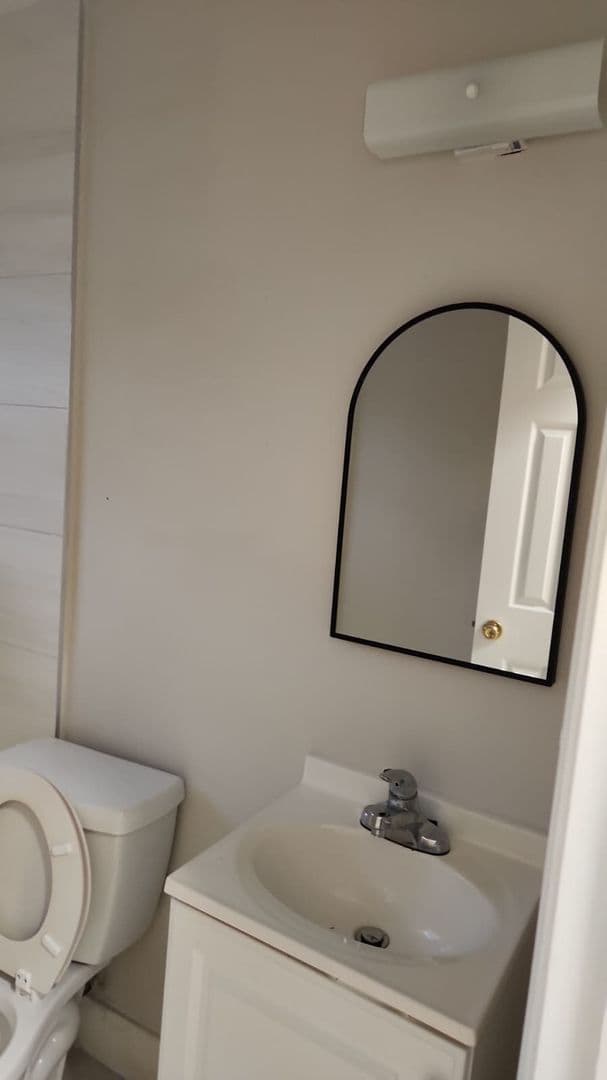 West Palm Beach Apartment: 1104 State Street