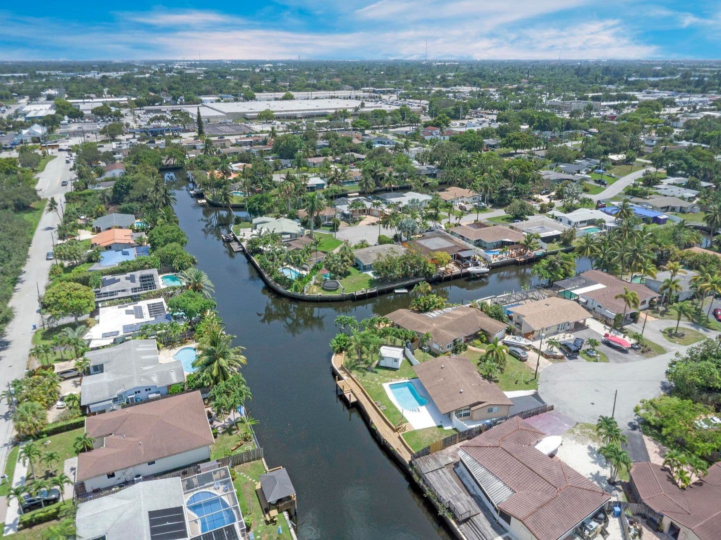 Oakland Park House: 1820 NW 33Rd ST