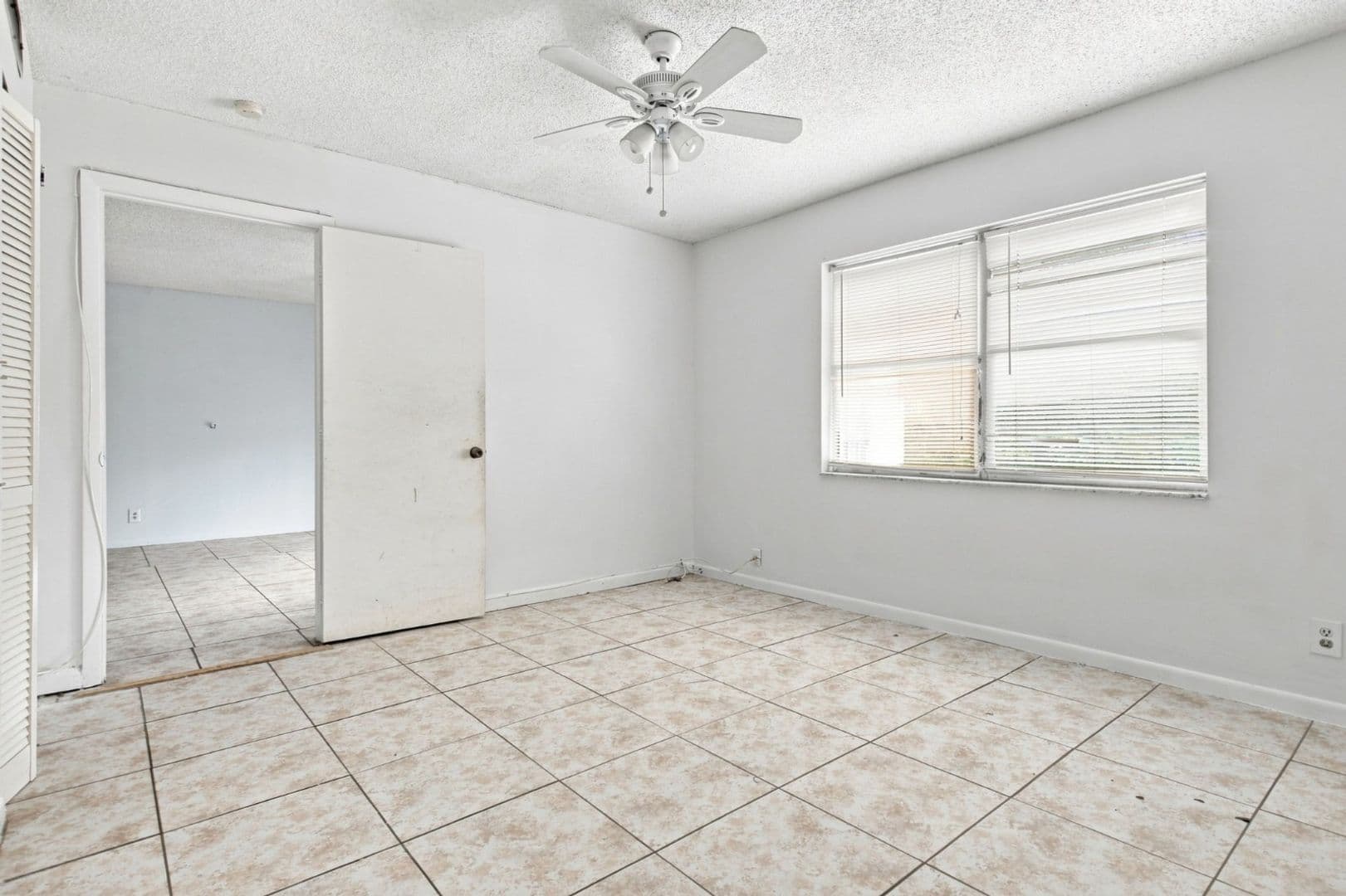 Lauderhill Condo: 3280 Spanish Moss Ter Apt 403
