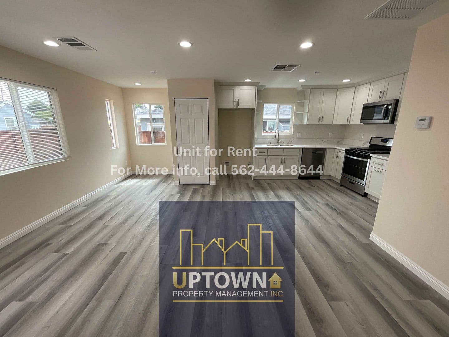 Long Beach Apartment: 2936 E. 70th St