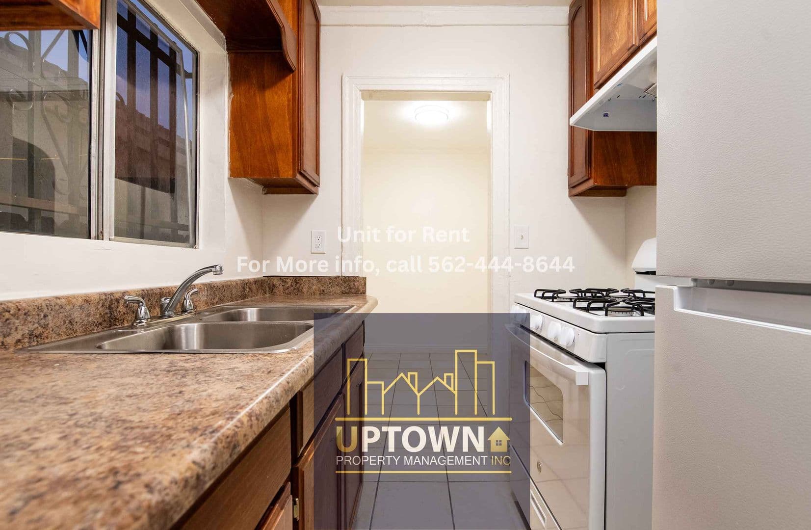 Los Angeles Apartment: 11018-11020 Compton Ave