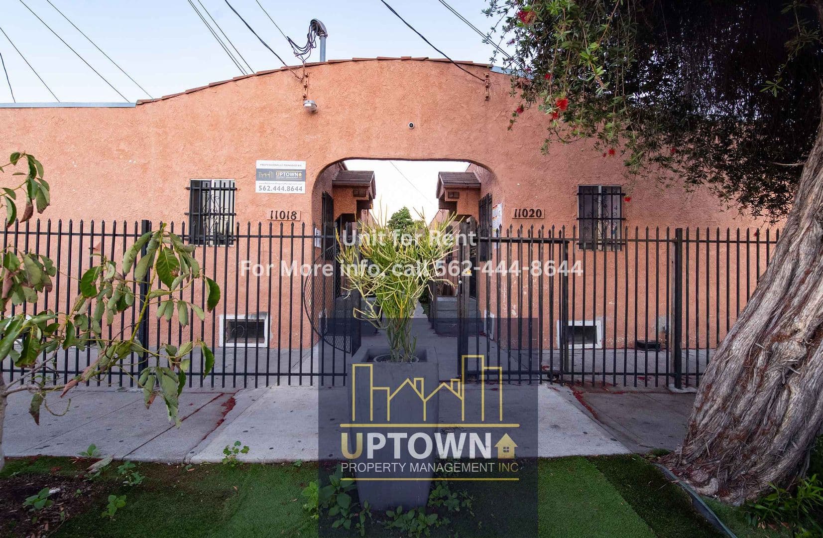 Los Angeles Apartment: 11018-11020 Compton Ave