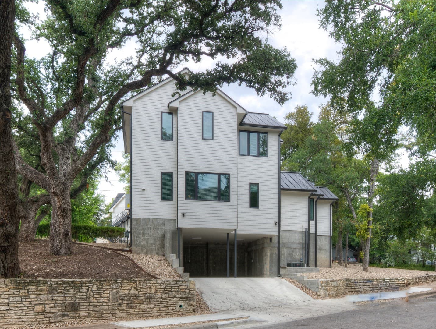 Austin House: 3111 Walling Drive