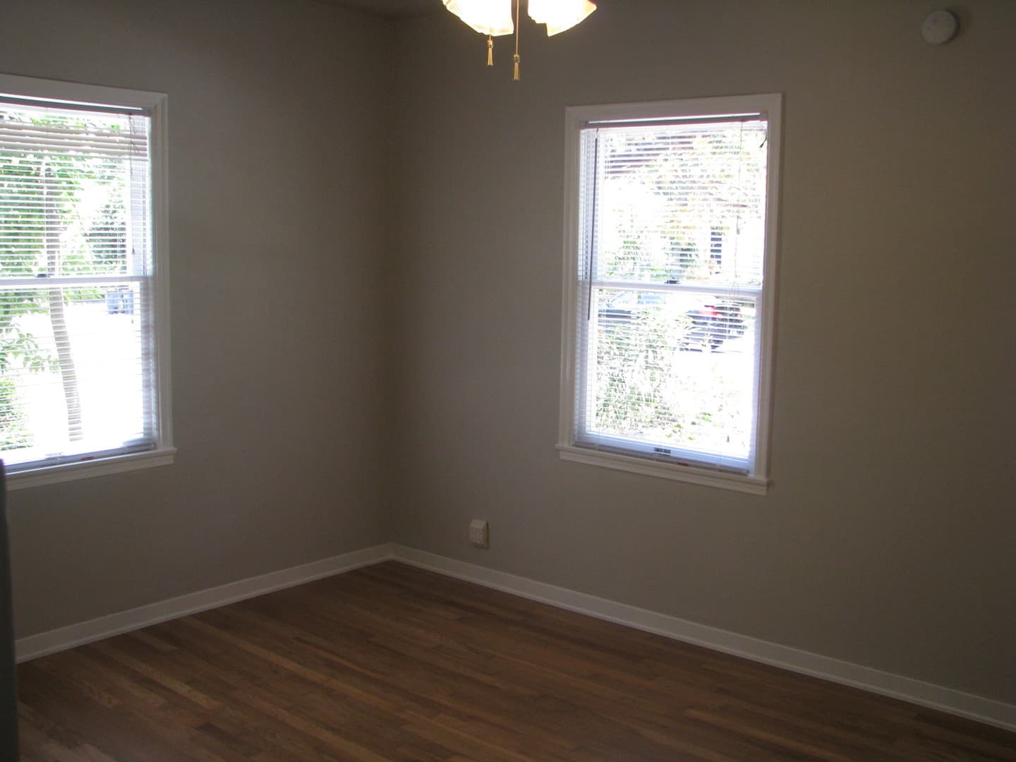 Austin House: 1024 Ellingson Lane