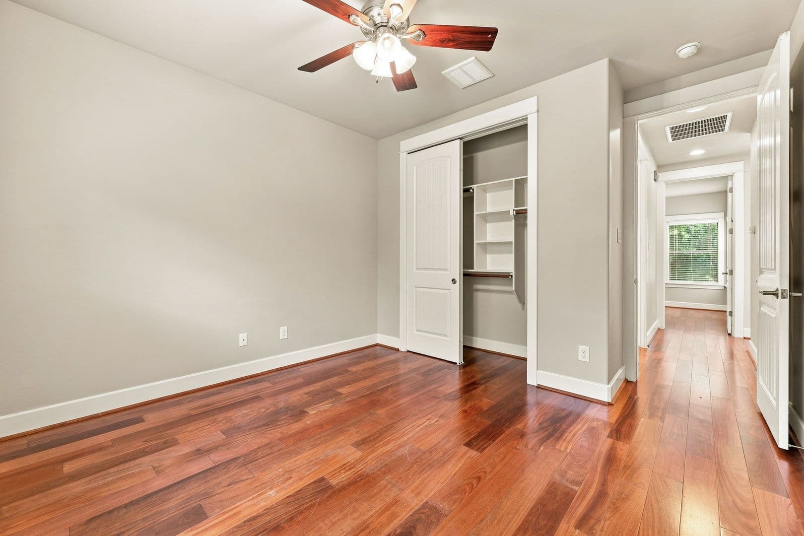 Austin House: 303 Zennia Street
