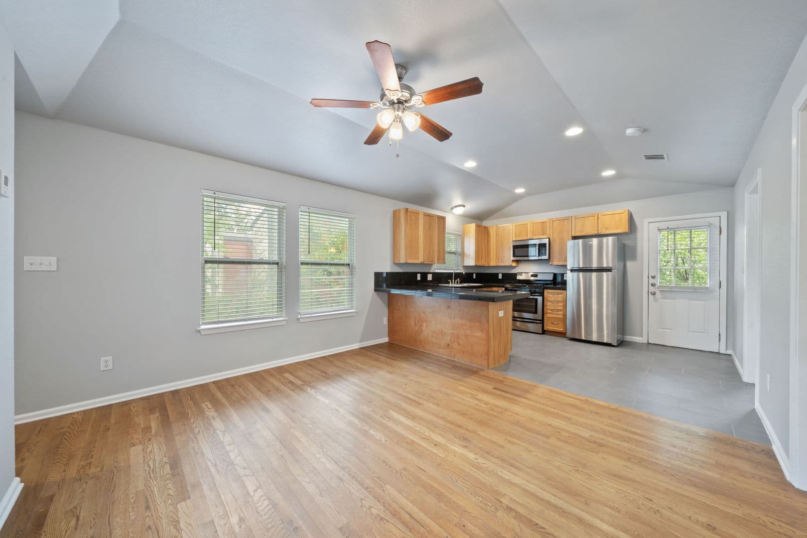 Austin Apartment: 4612 Bennett Avenue