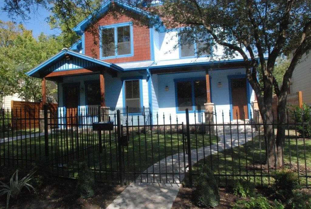 Austin Apartment: 718 Harris Avenue