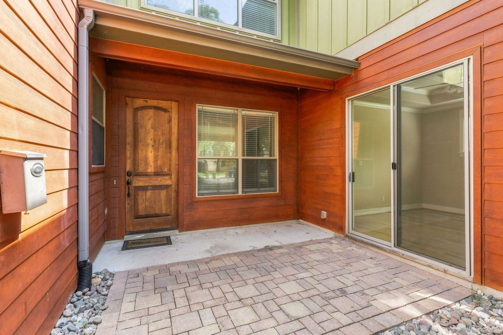 Austin House: 304 Zennia Street