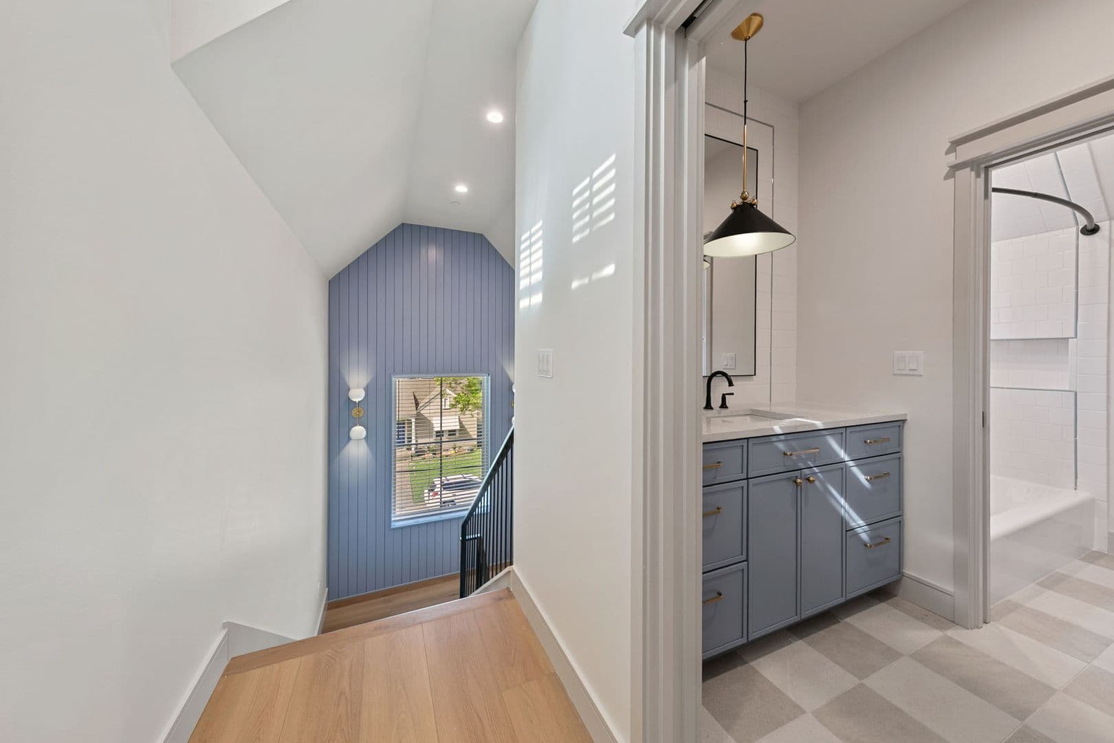 Austin Apartment: 917 E 37th Street