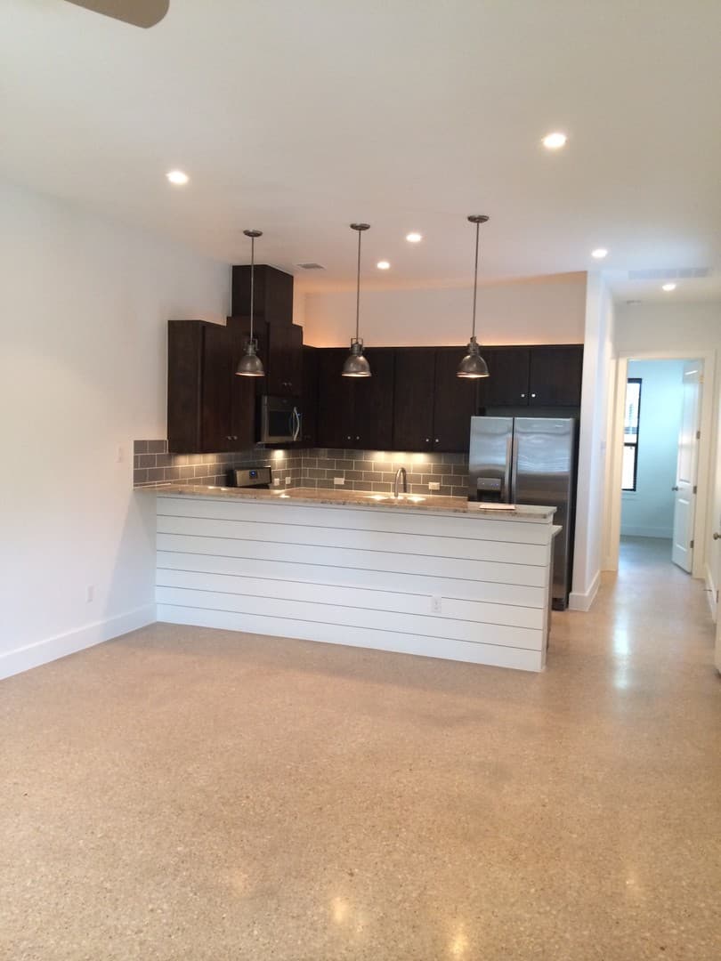 Austin Apartment: 718 Harris Avenue