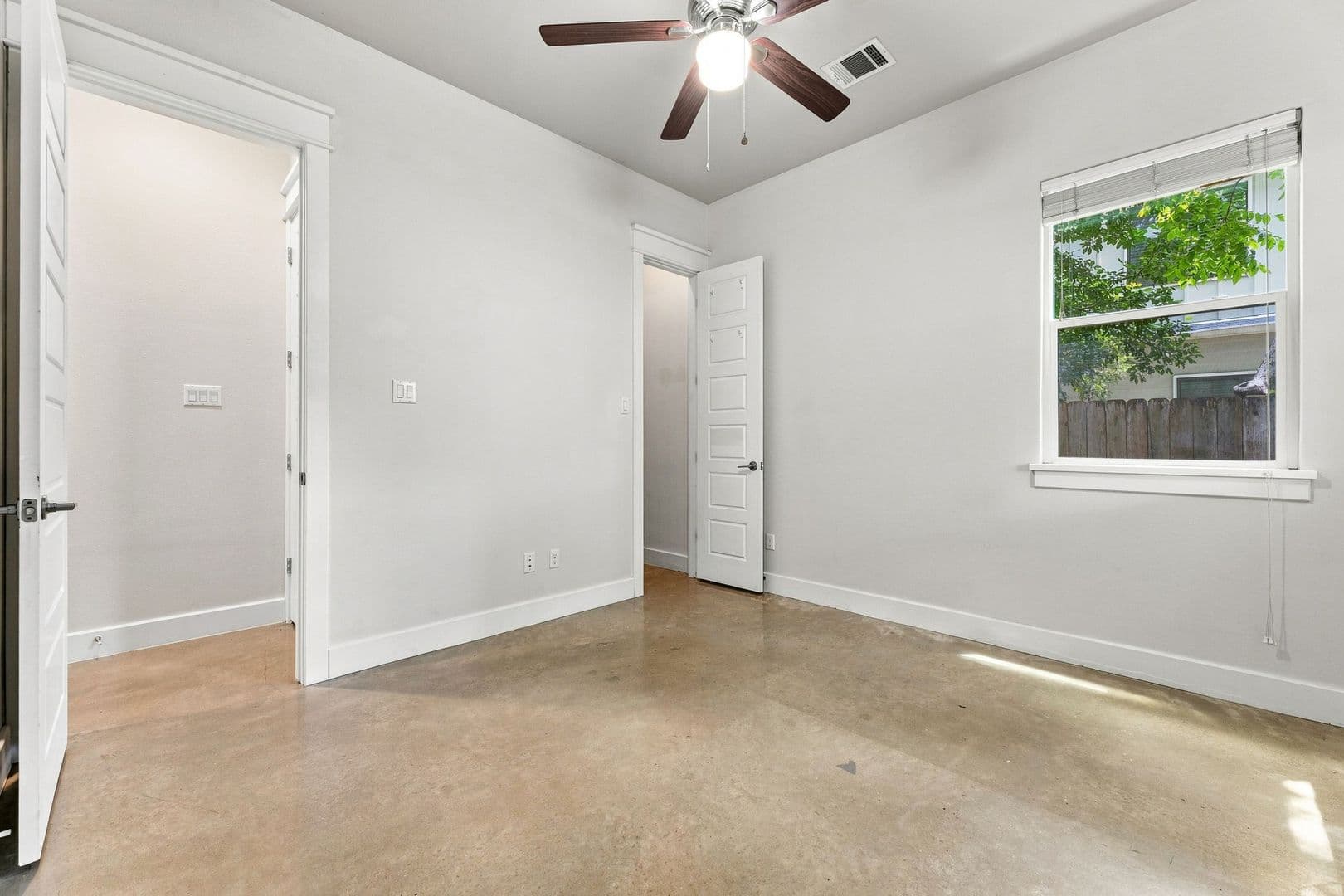 Austin House: 923 East 37th Street