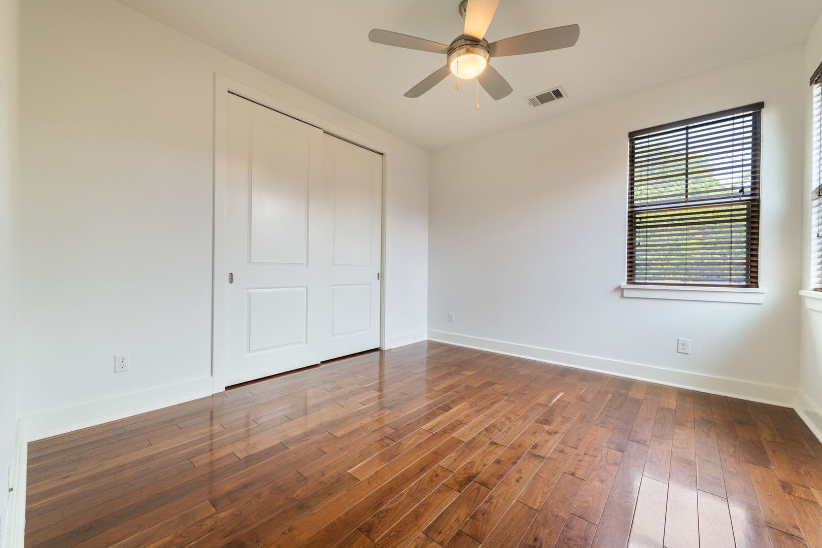 Austin Apartment: 718 Harris Avenue