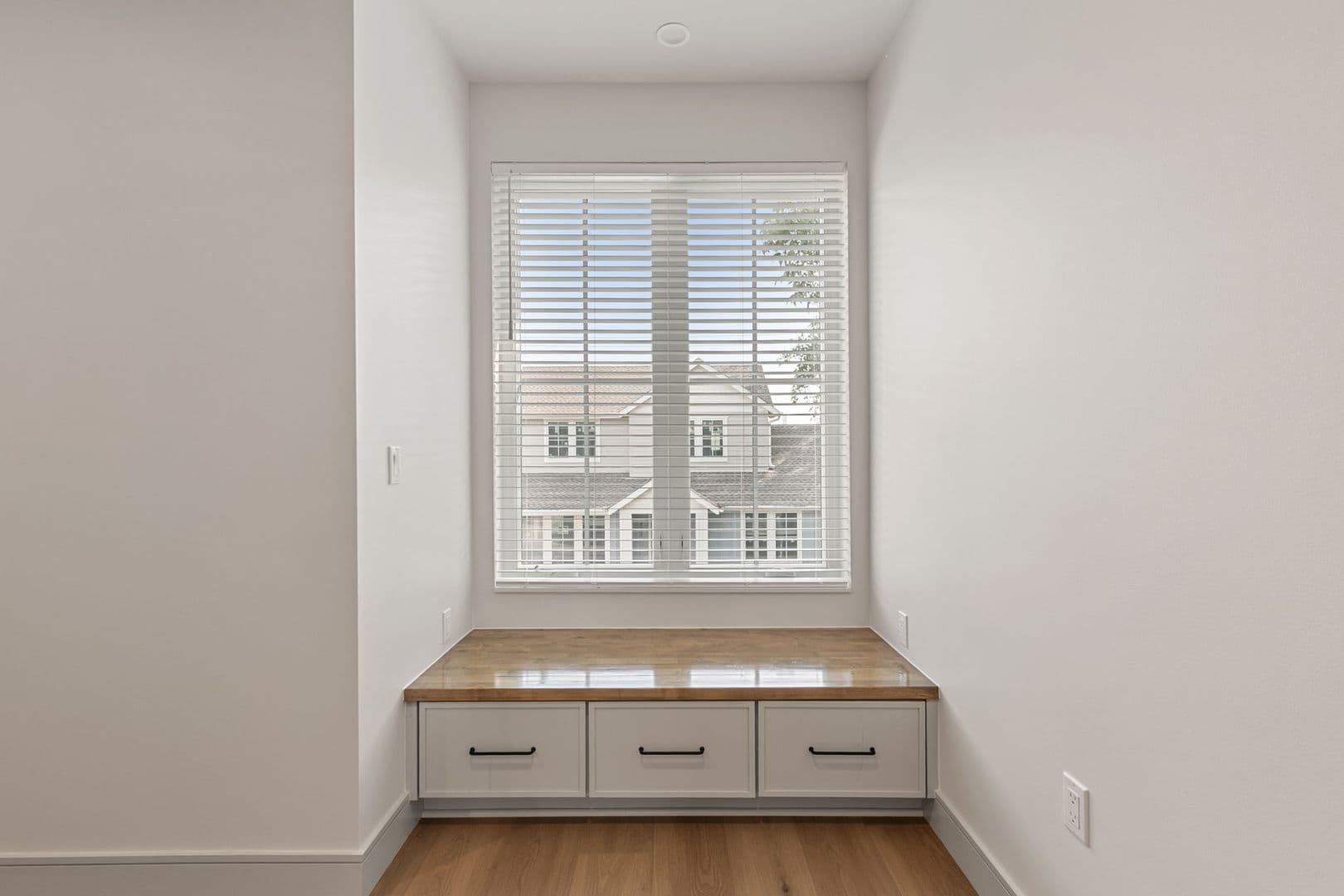 Austin Apartment: 917 E 37th Street