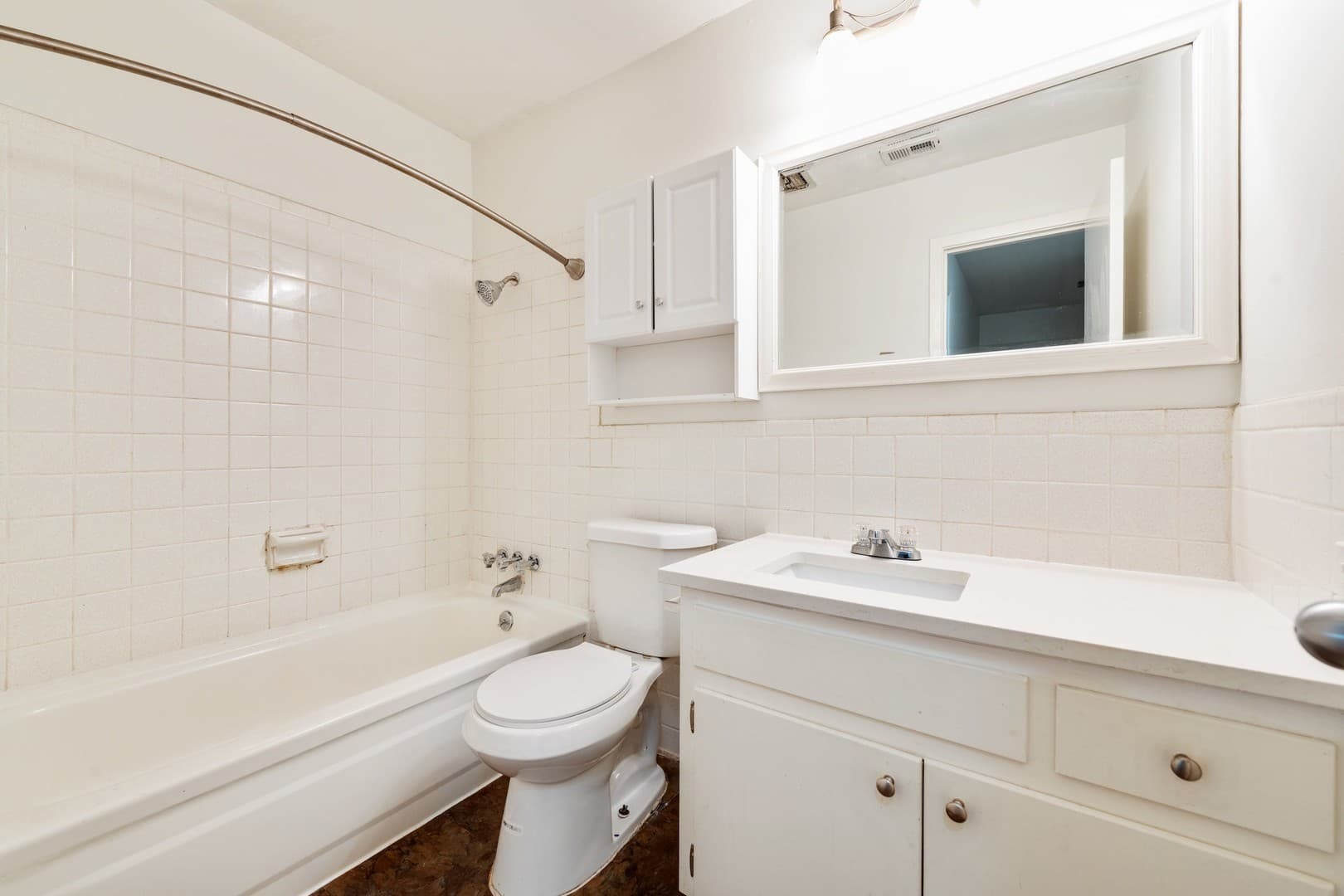Austin Apartment: 607 E 43rd Street