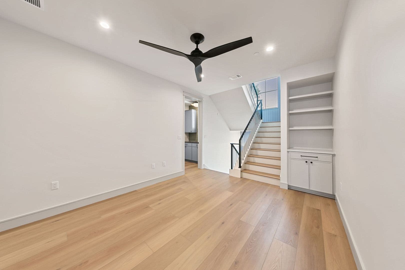Austin Apartment: 917 E 37th Street