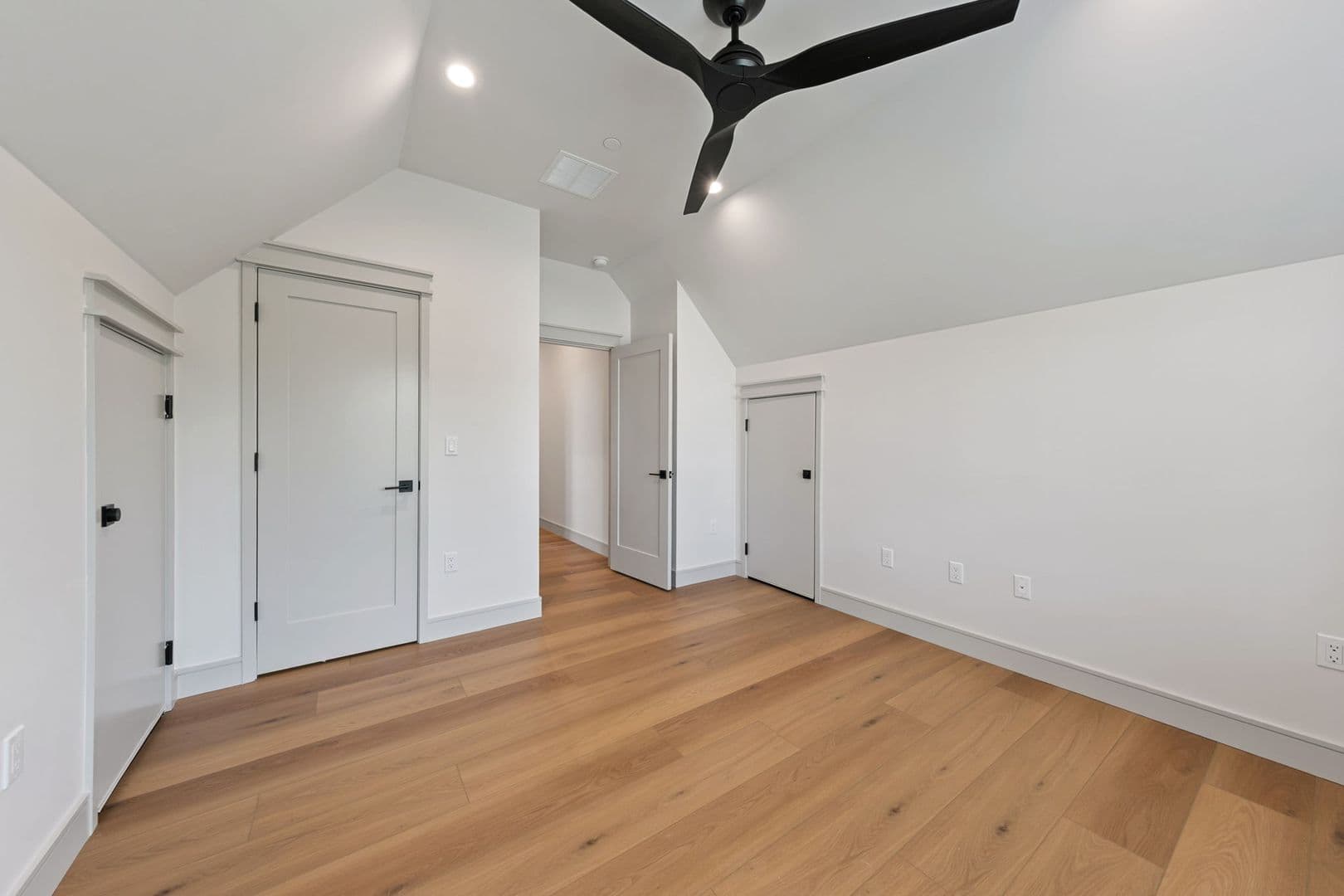 Austin Apartment: 917 E 37th Street